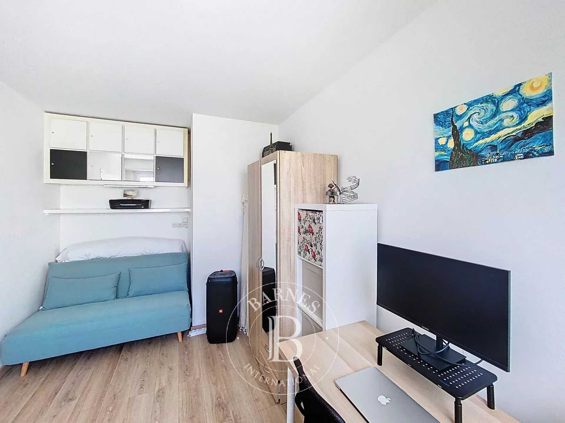 Colombes  - Appartement 3 Pièces 2 Chambres
