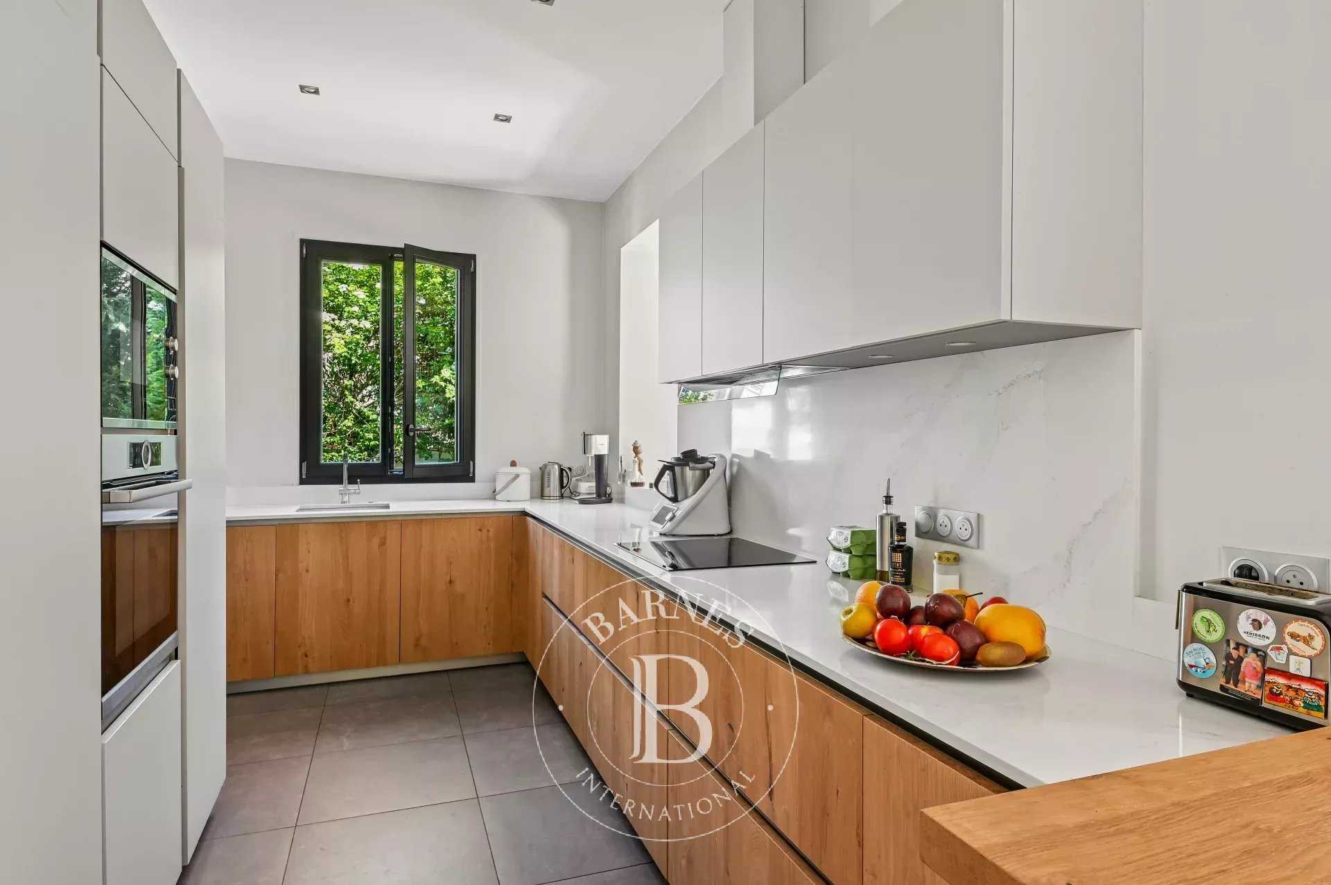 Colombes  - Apartment 4 Bedrooms