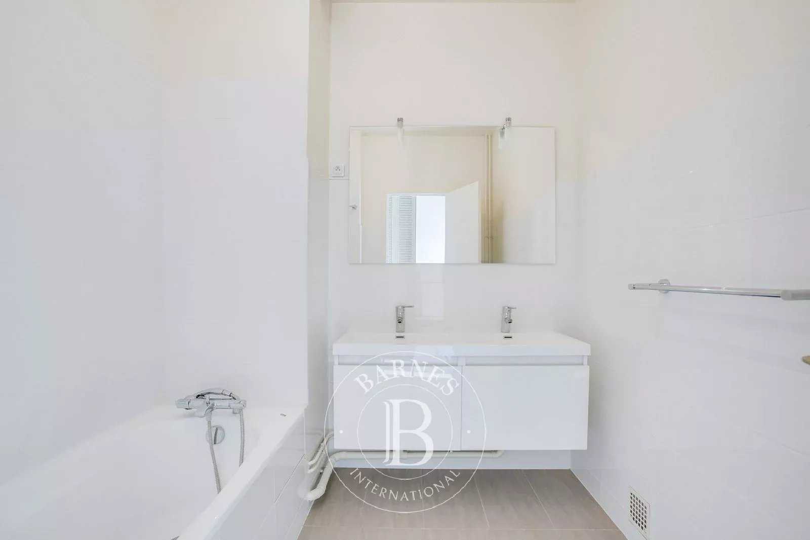 Neuilly-sur-Seine  - Piso 4 Cuartos 3 Habitaciones