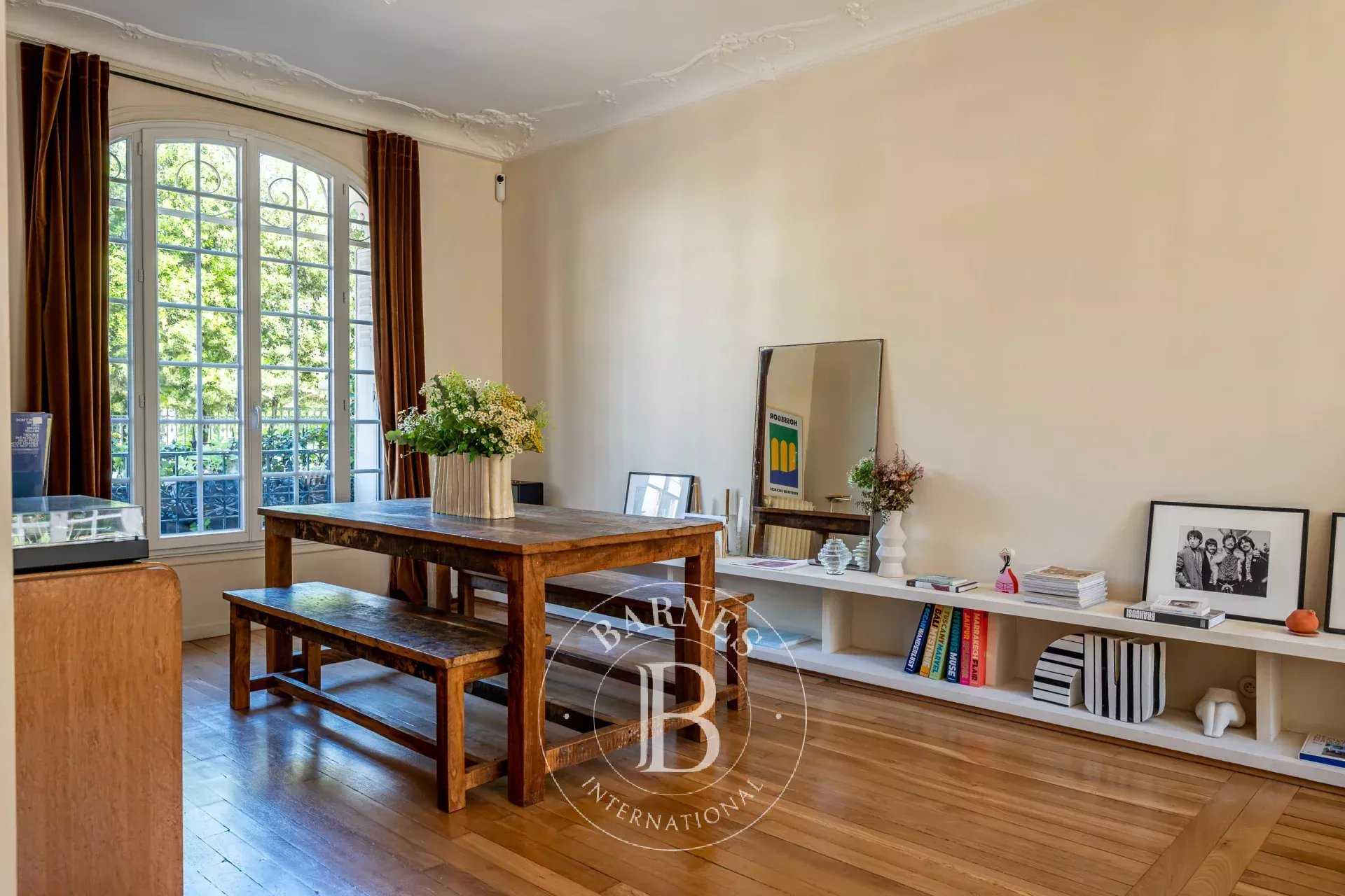 Asnières-sur-Seine  - House 5 Bedrooms