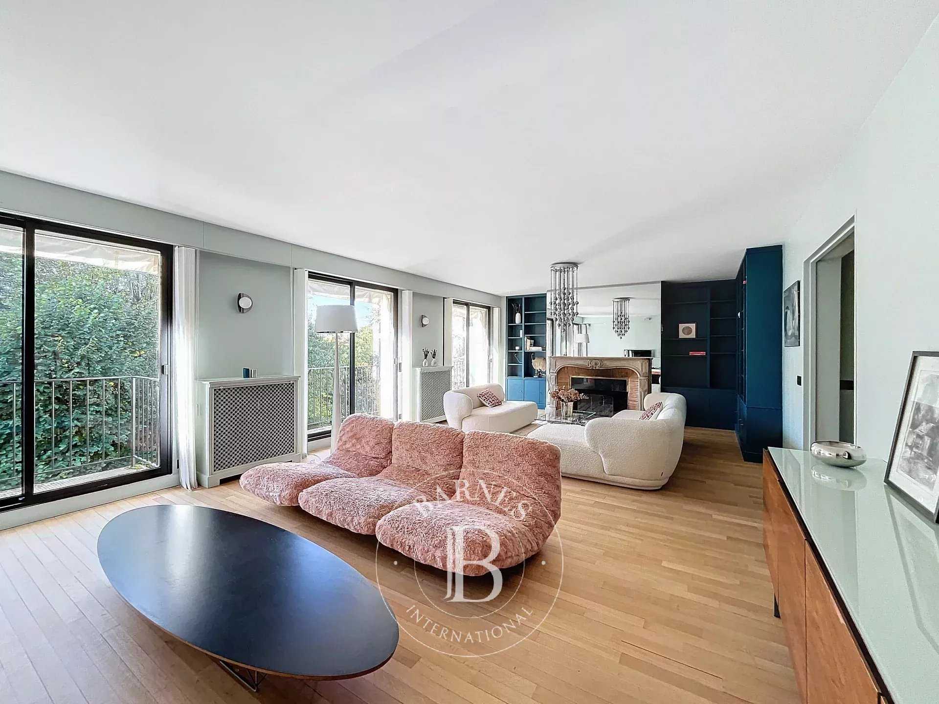 Neuilly-sur-Seine  - Appartement 6 Pièces 4 Chambres