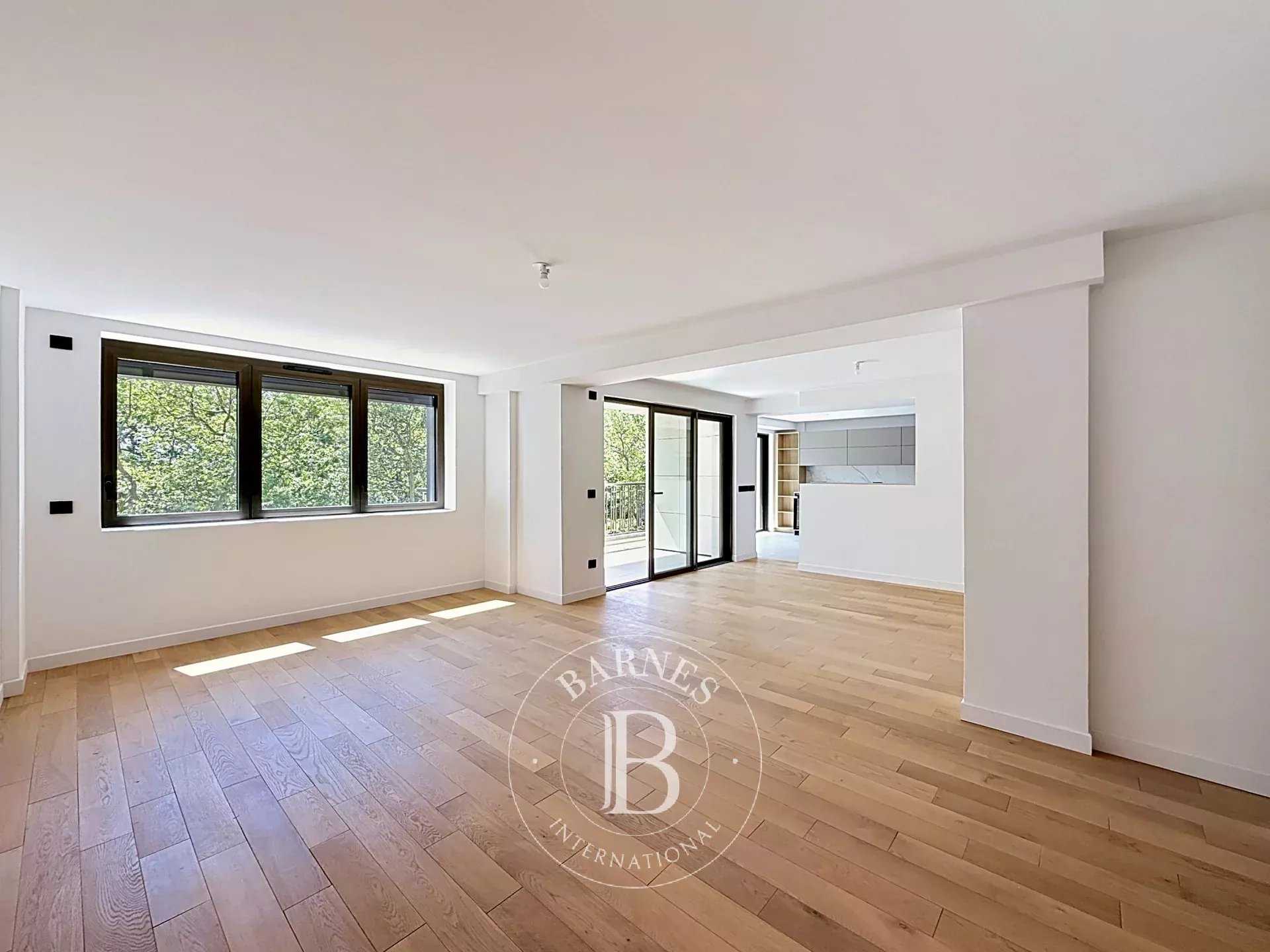 Neuilly-sur-Seine  - Appartement 5 Pi&egrave;ces 3 Chambres