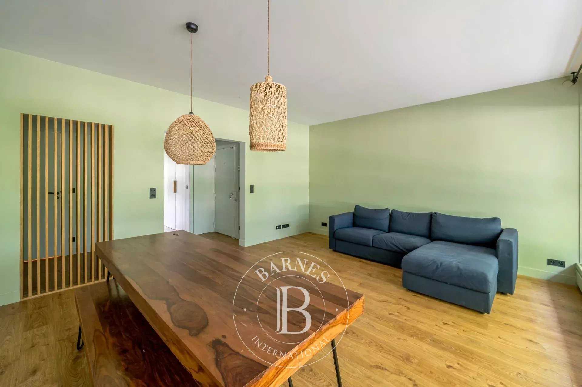 Neuilly-sur-Seine  - Apartment 2 Bedrooms