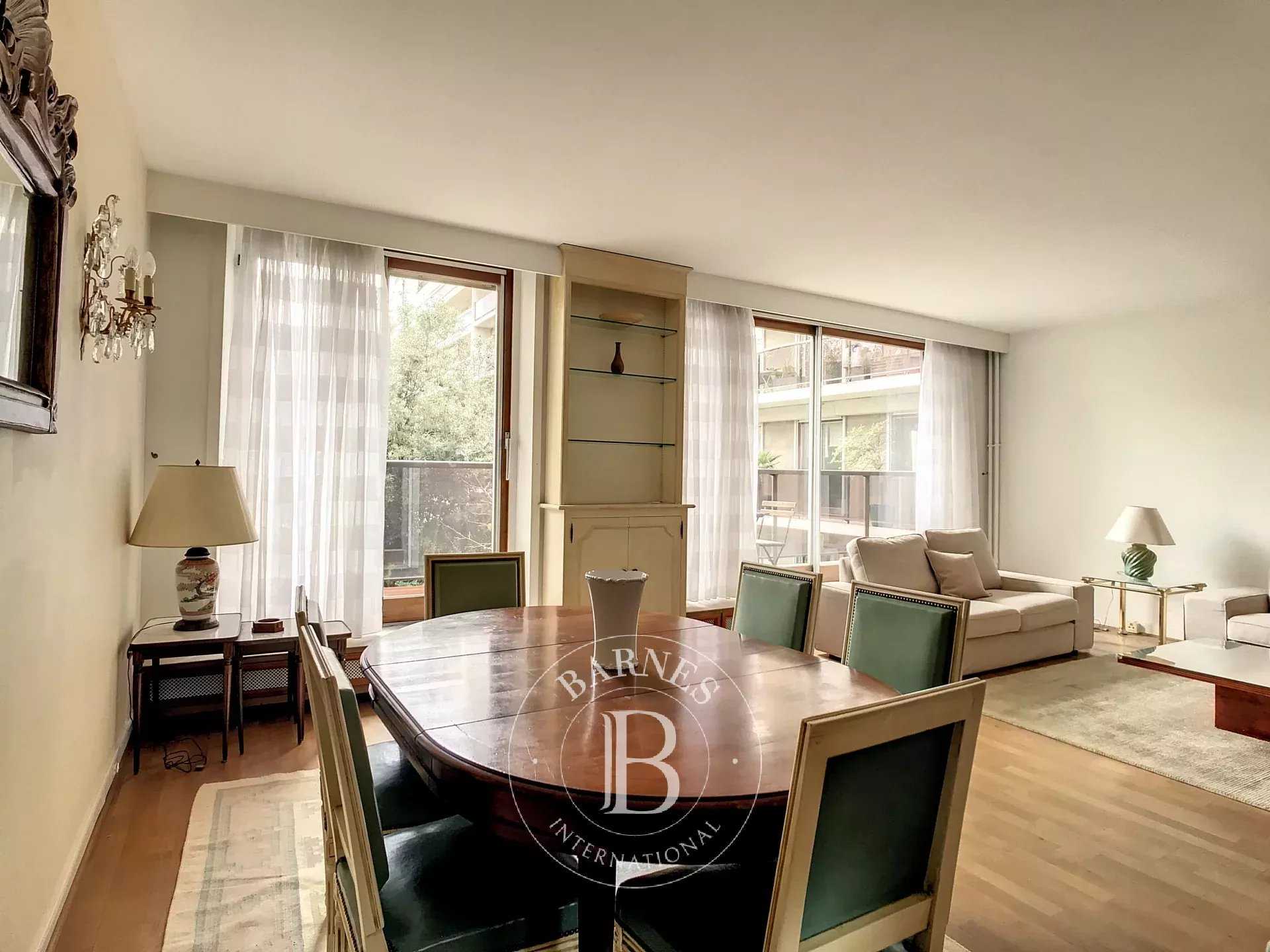 Neuilly-sur-Seine  - Piso 5 Cuartos 3 Habitaciones