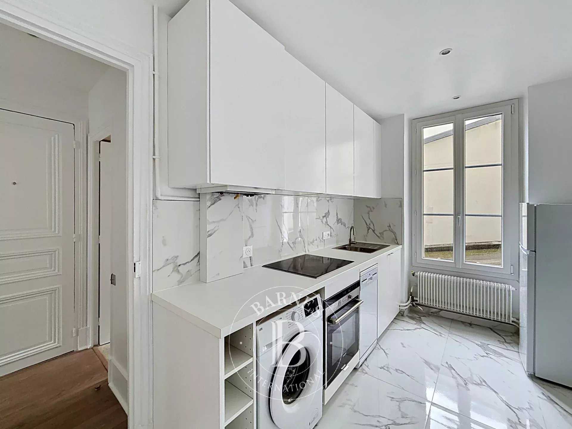 Neuilly-sur-Seine  - Appartement 2 Pi&egrave;ces, 1 Chambre