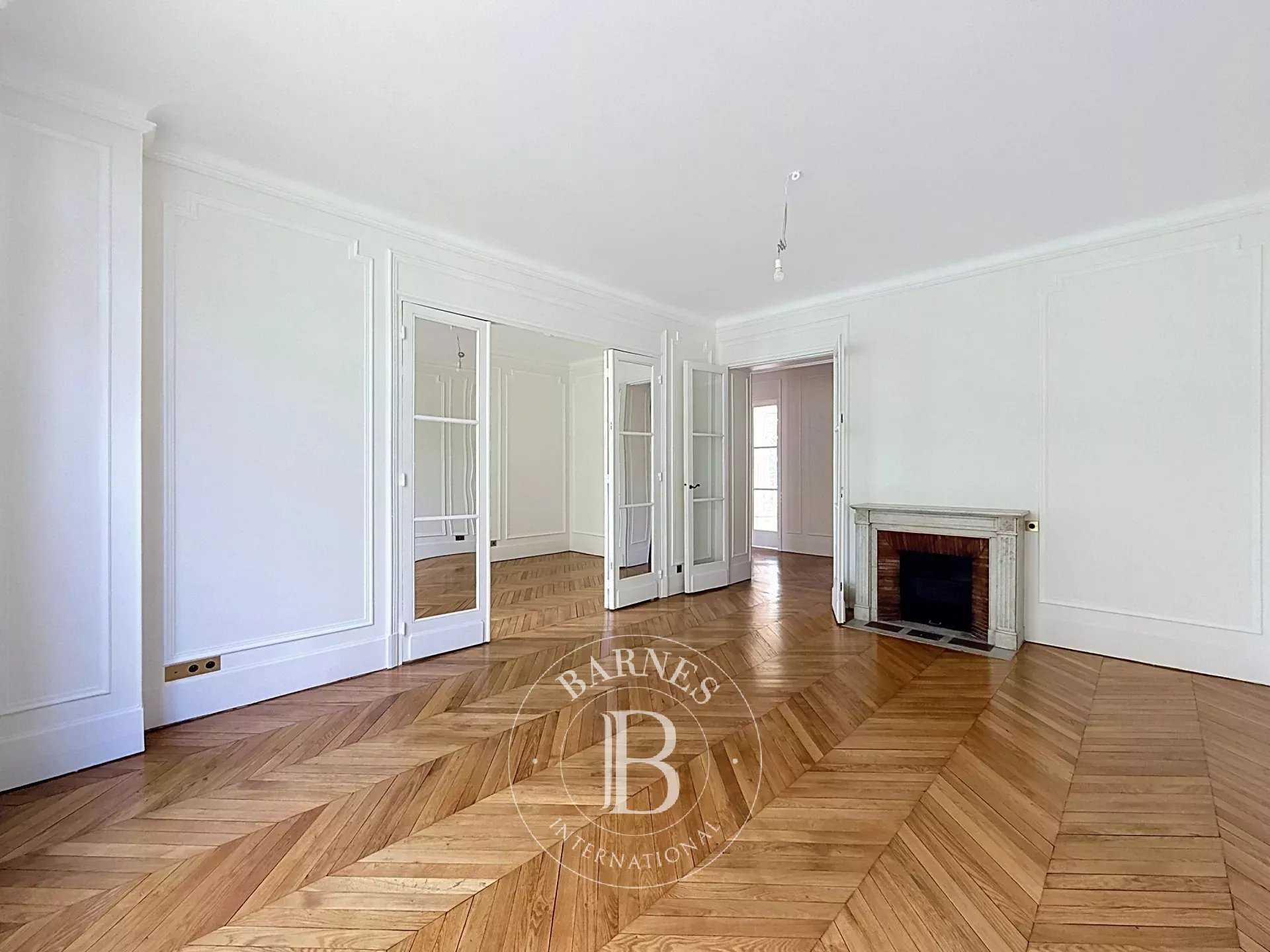 Neuilly-sur-Seine  - Apartment 3 Bedrooms