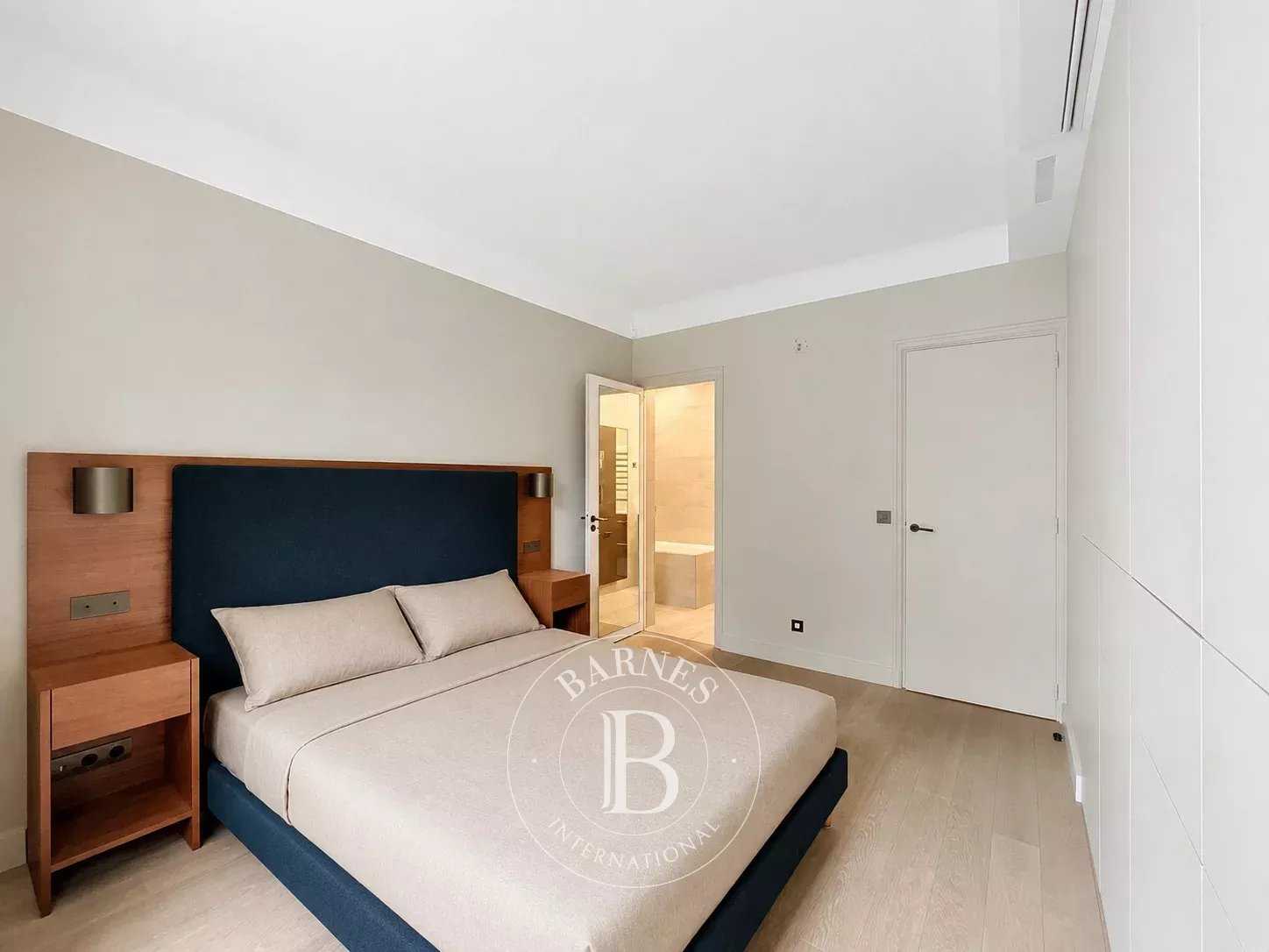 Neuilly-sur-Seine  - Appartement 3 Pi&egrave;ces 2 Chambres