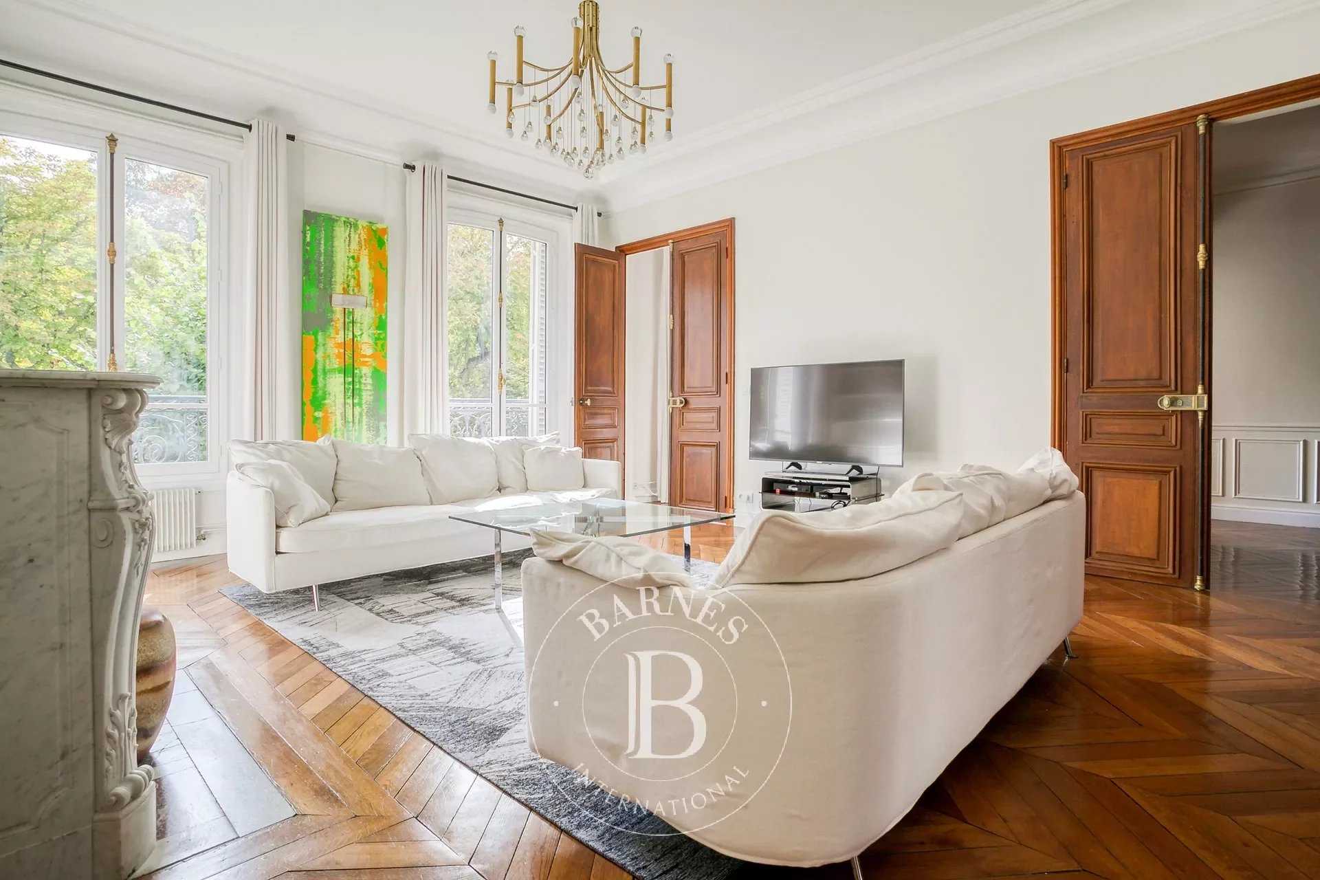 Neuilly-sur-Seine  - Appartement 6 Pi&egrave;ces 4 Chambres