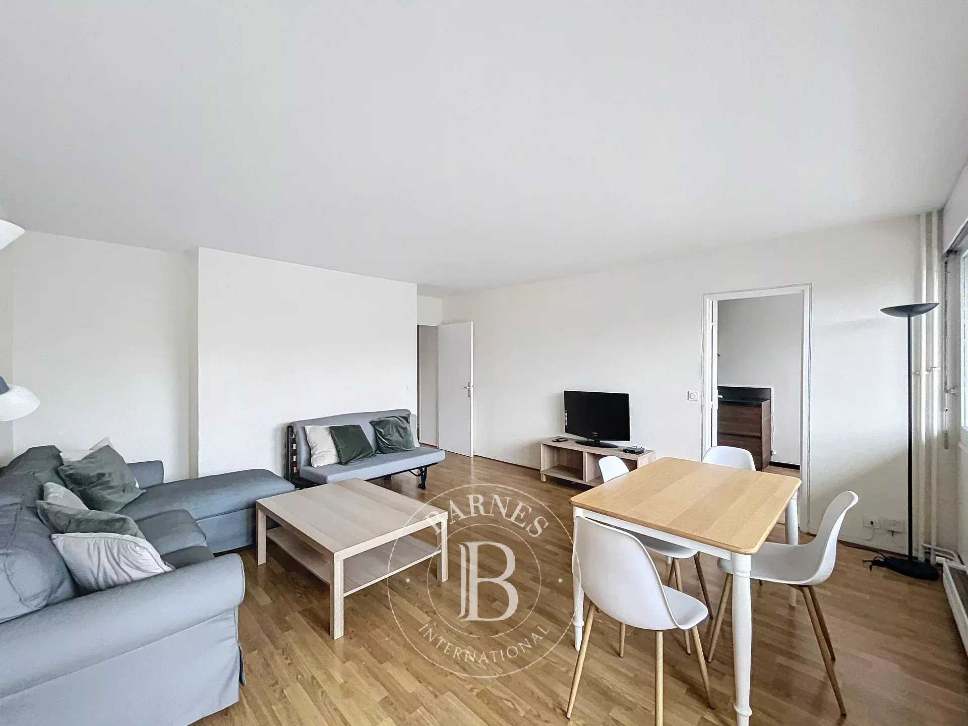 Apartment Levallois-Perret