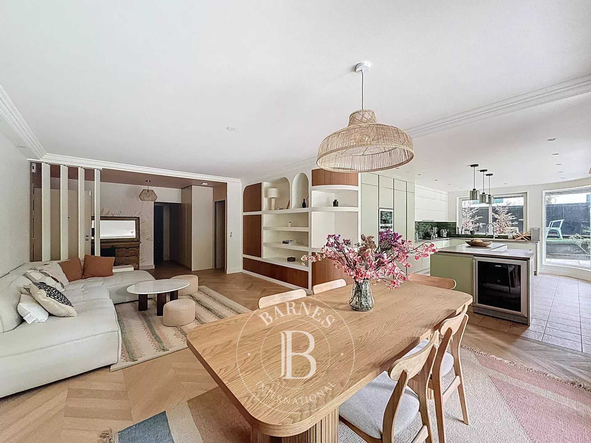 Neuilly-sur-Seine  - Appartement 5 Pièces 3 Chambres