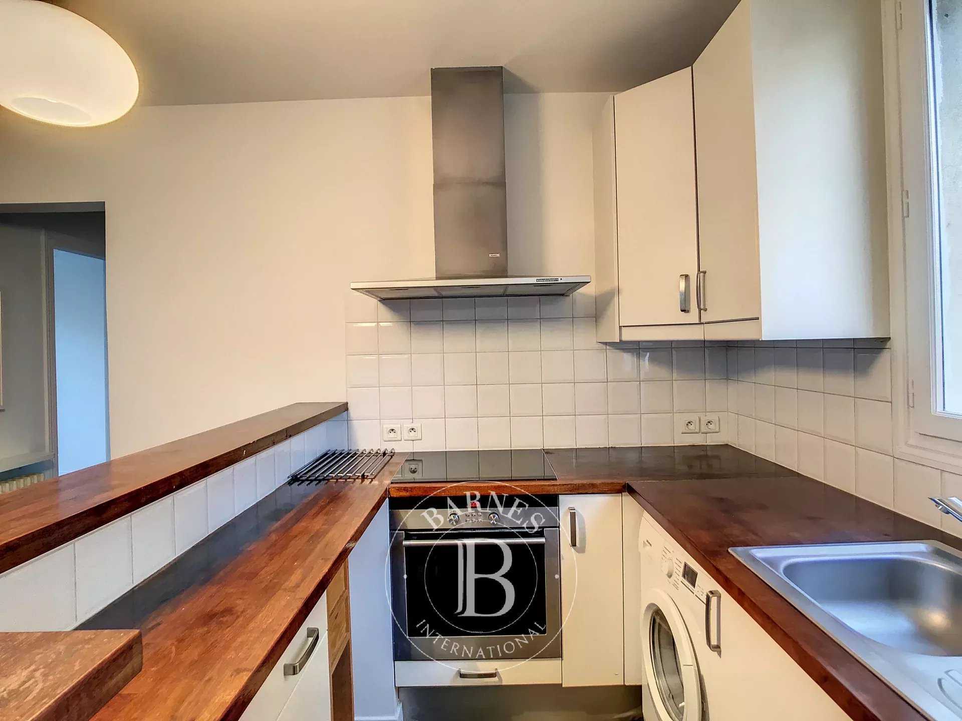 Neuilly-sur-Seine  - Piso 2 Cuartos, 1 Habitacion