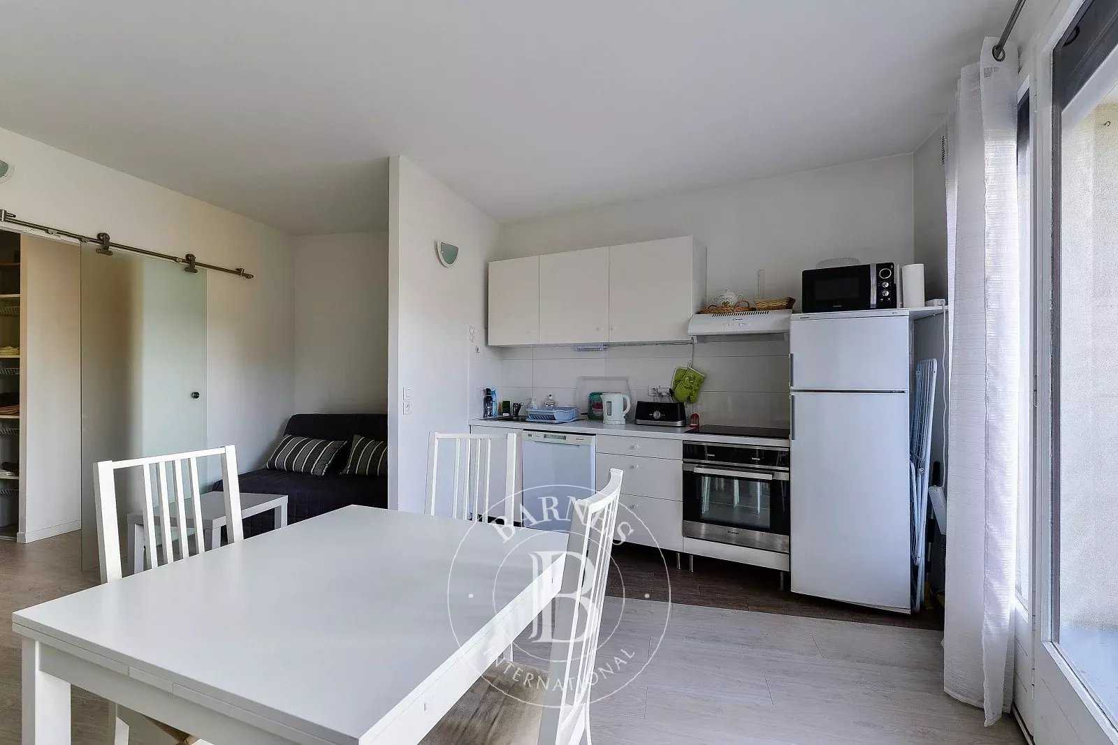 Neuilly-sur-Seine  - Apartment 1 Bedroom