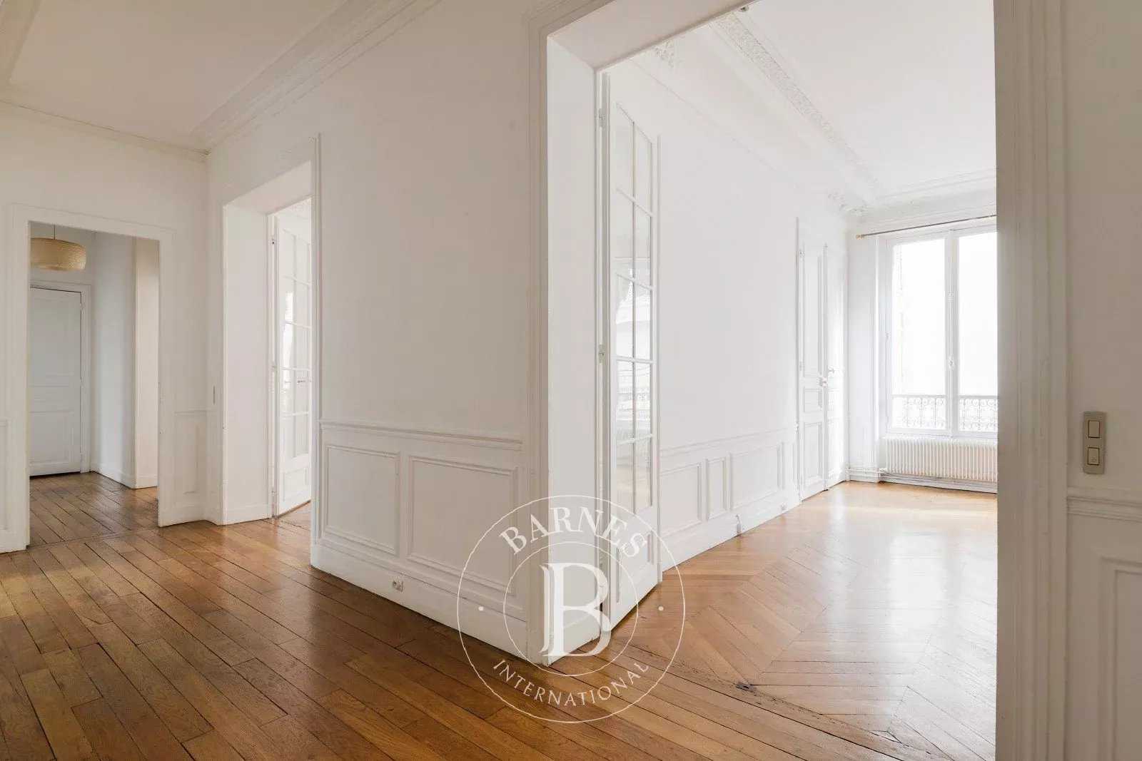 Neuilly-sur-Seine  - Appartement 6 Pièces 3 Chambres