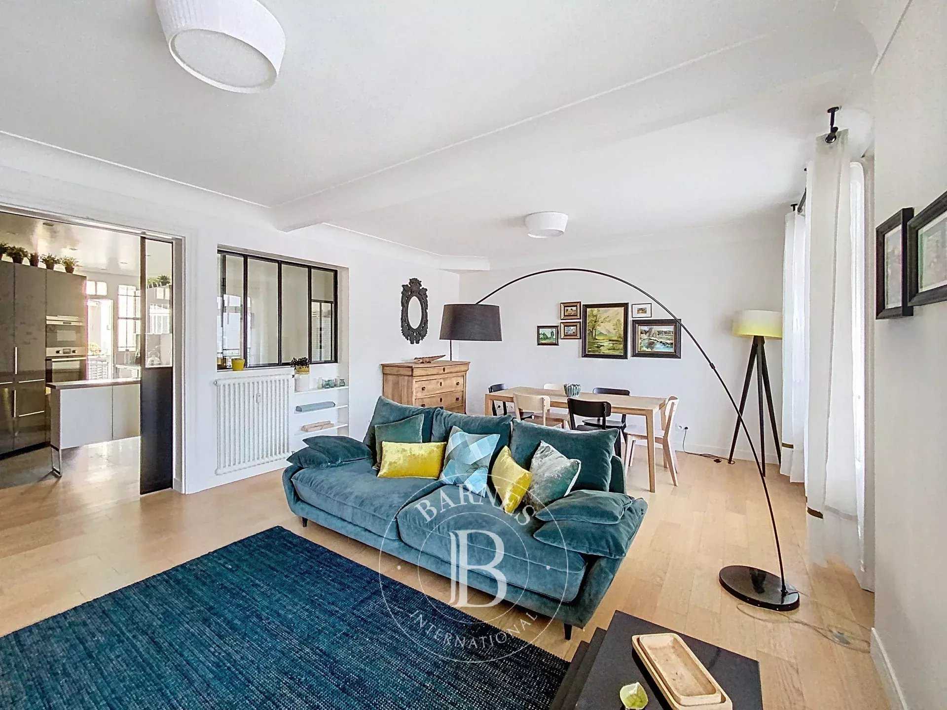 Courbevoie  - Appartement 3 Pi&egrave;ces 2 Chambres