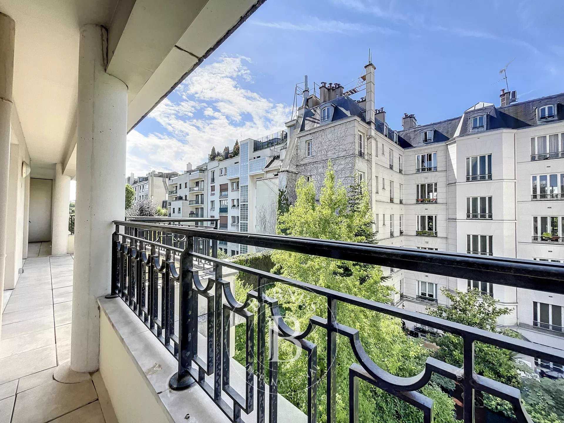 Neuilly-sur-Seine  - Appartement 5 Pi&egrave;ces 4 Chambres