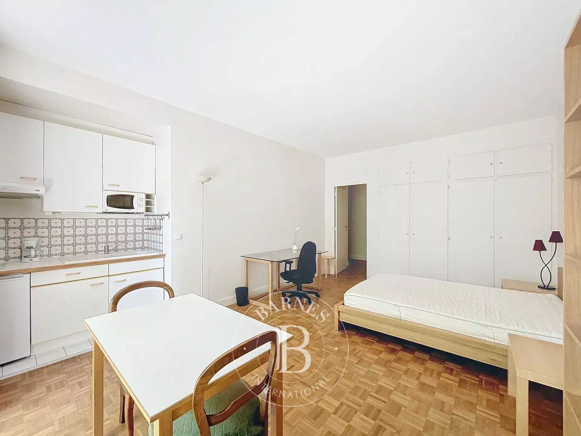 Neuilly-sur-Seine  - Appartement 1 Pièce