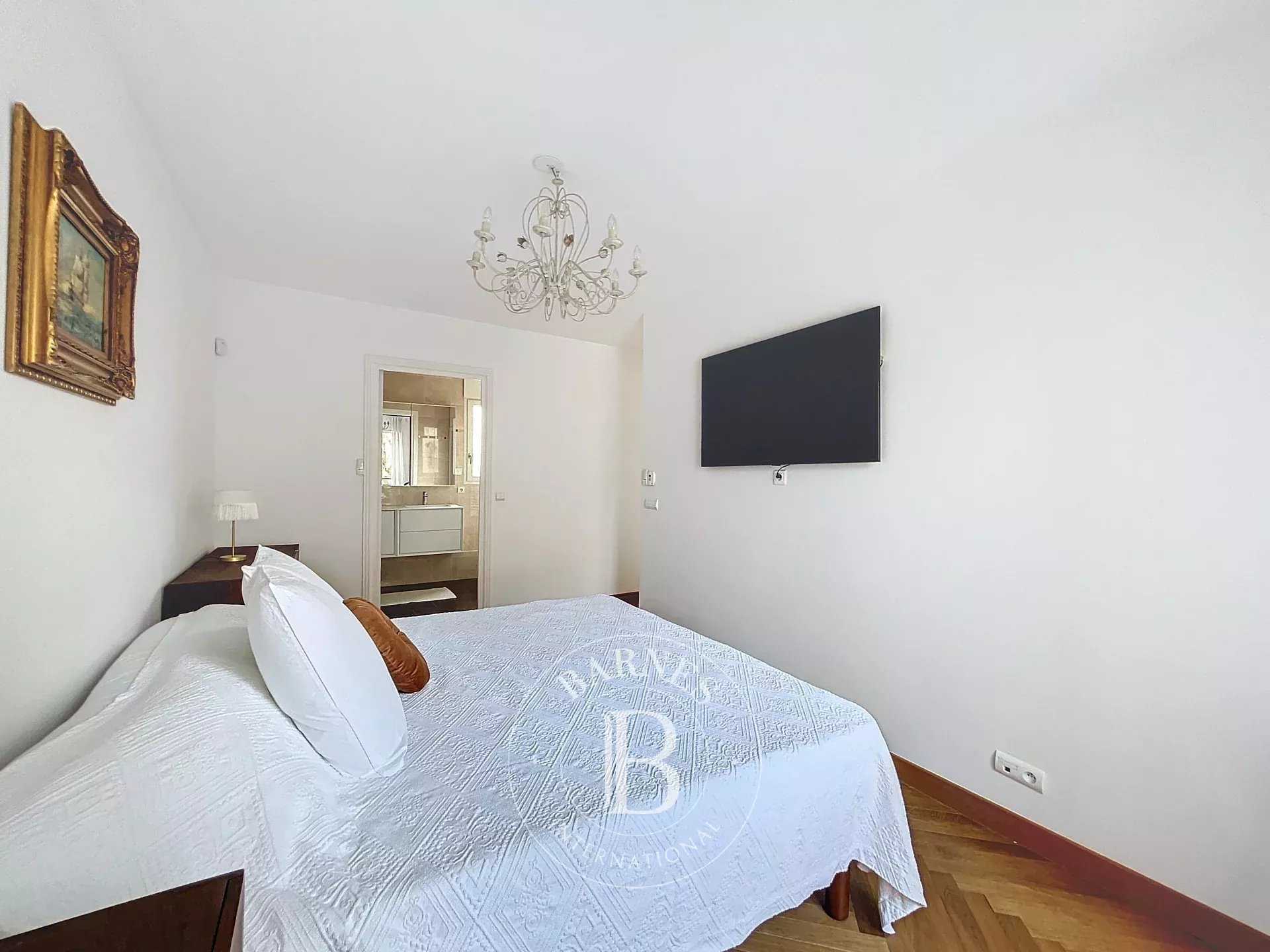Neuilly-sur-Seine  - Appartement 5 Pièces 3 Chambres