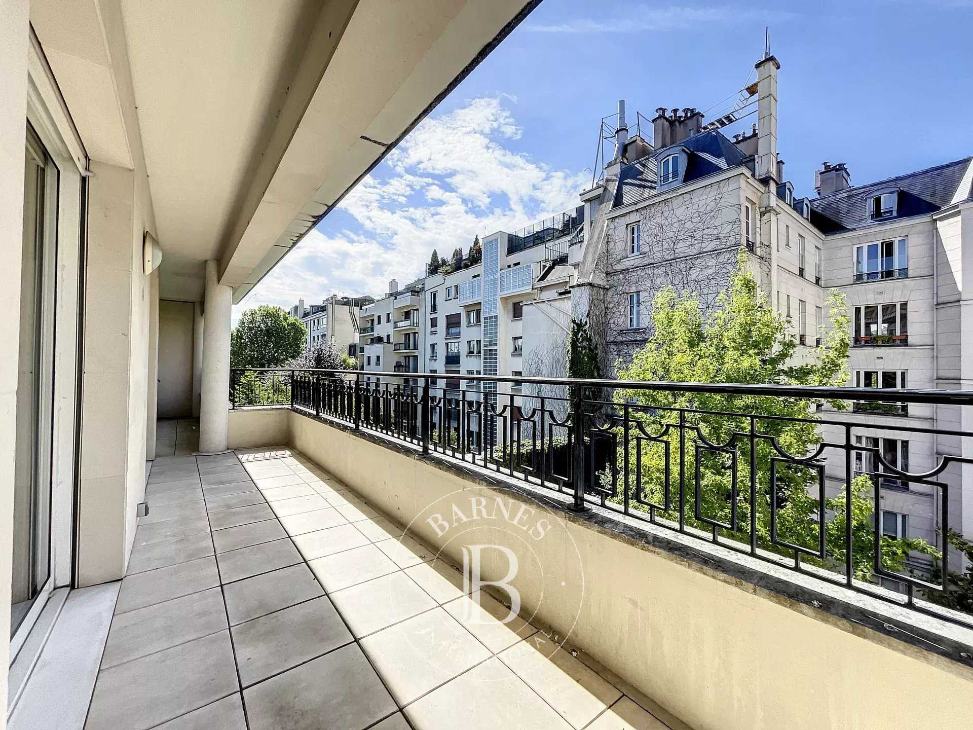 Neuilly-sur-Seine  - Appartement 5 Pi&egrave;ces 4 Chambres