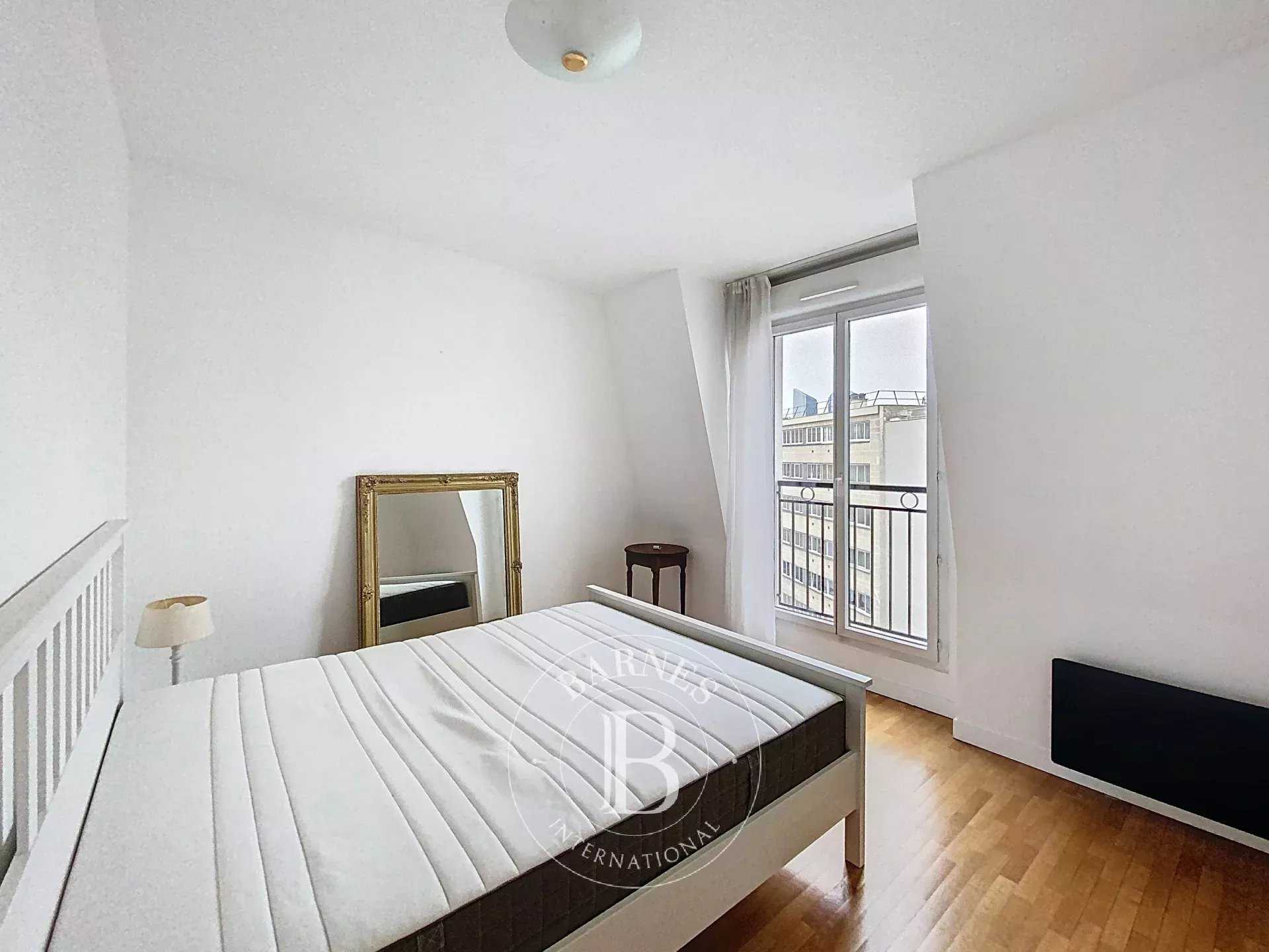 Puteaux  - Appartement 3 Pi&egrave;ces 2 Chambres