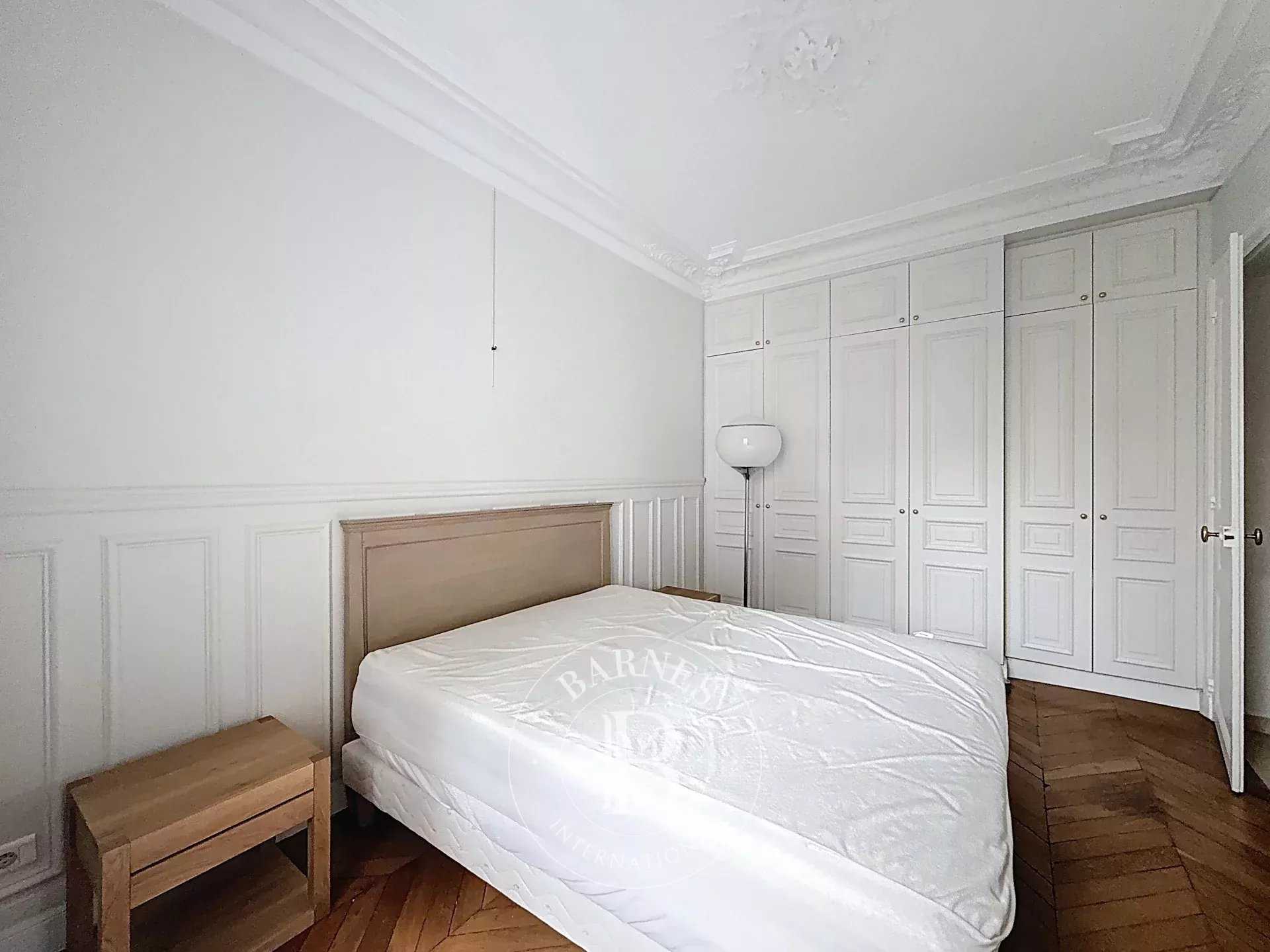 Neuilly-sur-Seine  - Apartment 2 Bedrooms