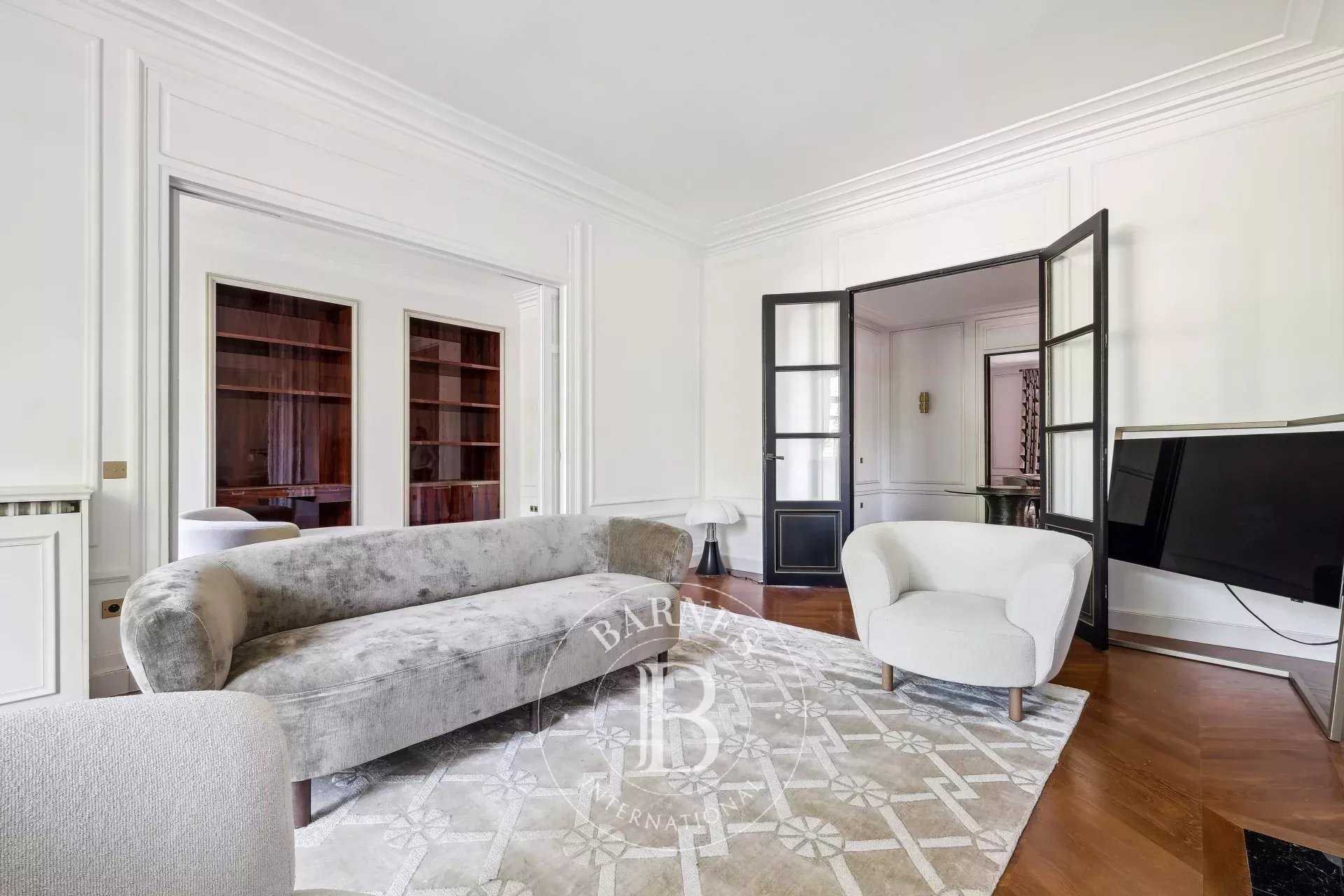 Neuilly-sur-Seine  - Appartement 8 Pi&egrave;ces 4 Chambres