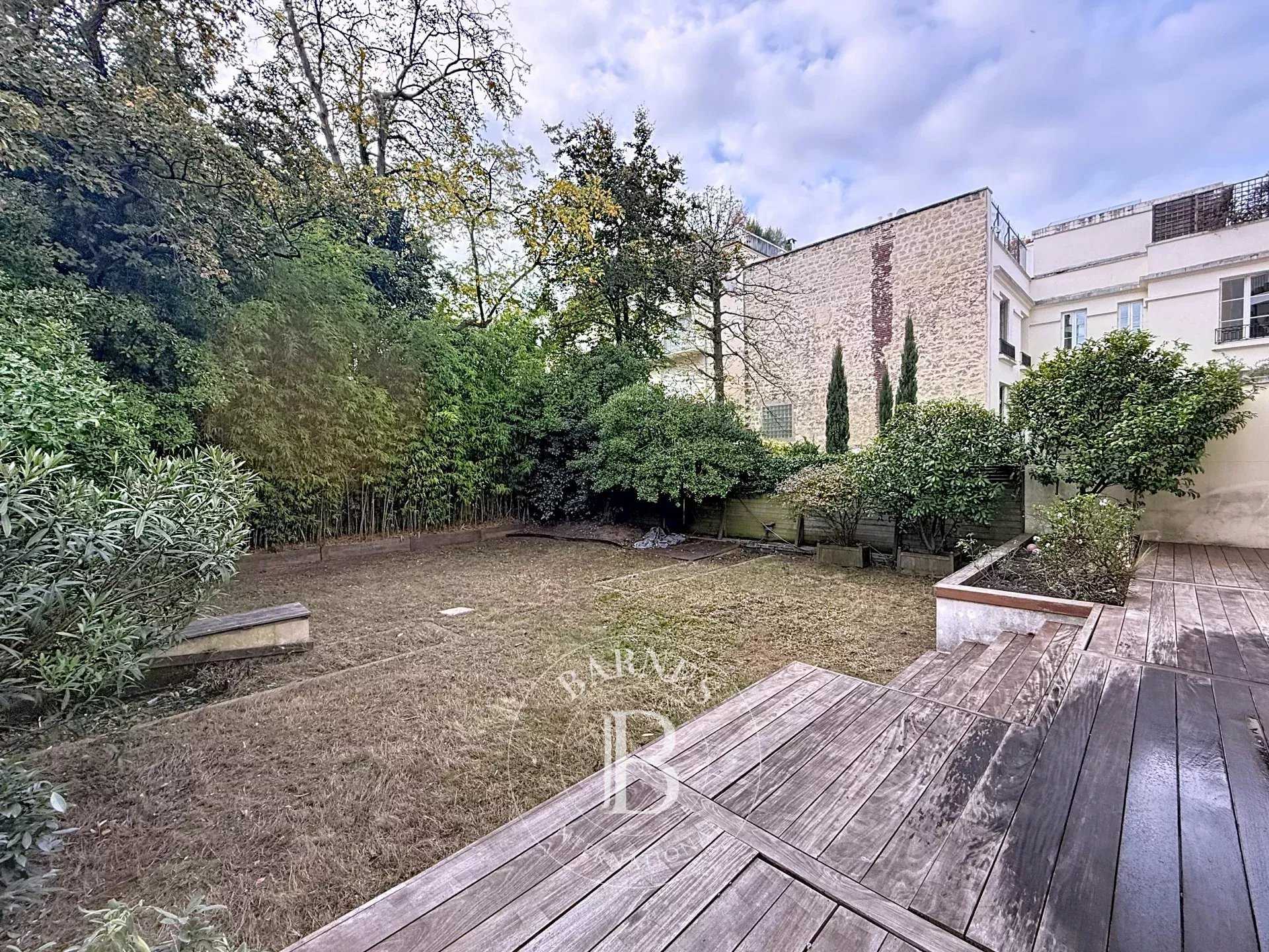 Neuilly-sur-Seine  - Appartement 8 Pièces 6 Chambres