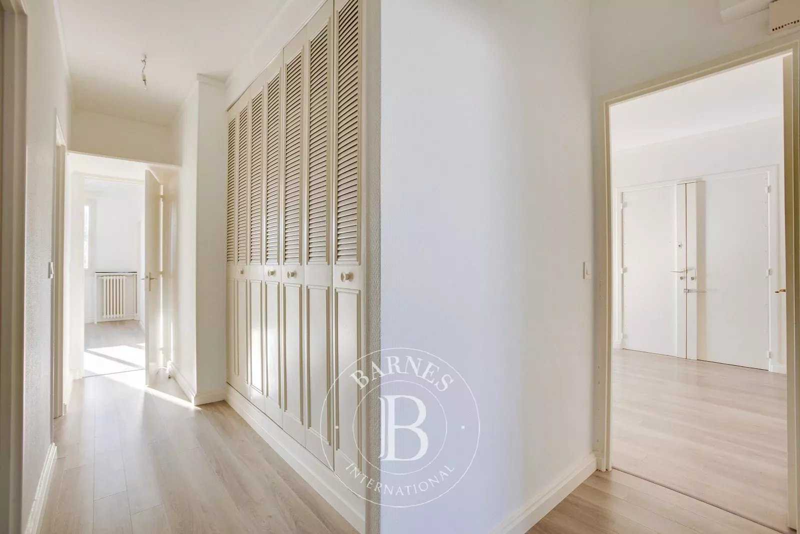 Neuilly-sur-Seine  - Piso 4 Cuartos 3 Habitaciones