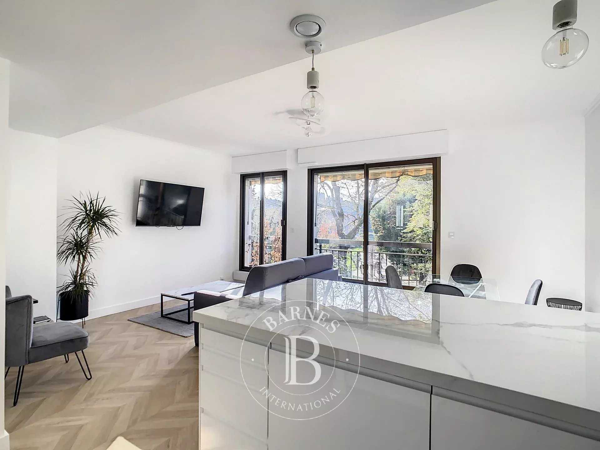 Neuilly-sur-Seine  - Appartement 2 Pi&egrave;ces, 1 Chambre