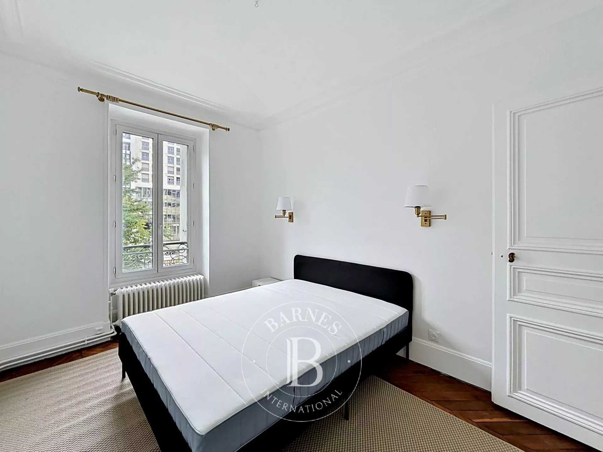 Neuilly-sur-Seine  - Appartement 2 Pi&egrave;ces, 1 Chambre