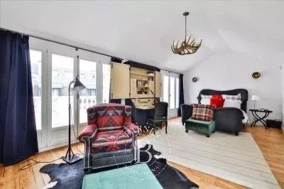 Neuilly-sur-Seine  - Maison 9 Pièces 5 Chambres