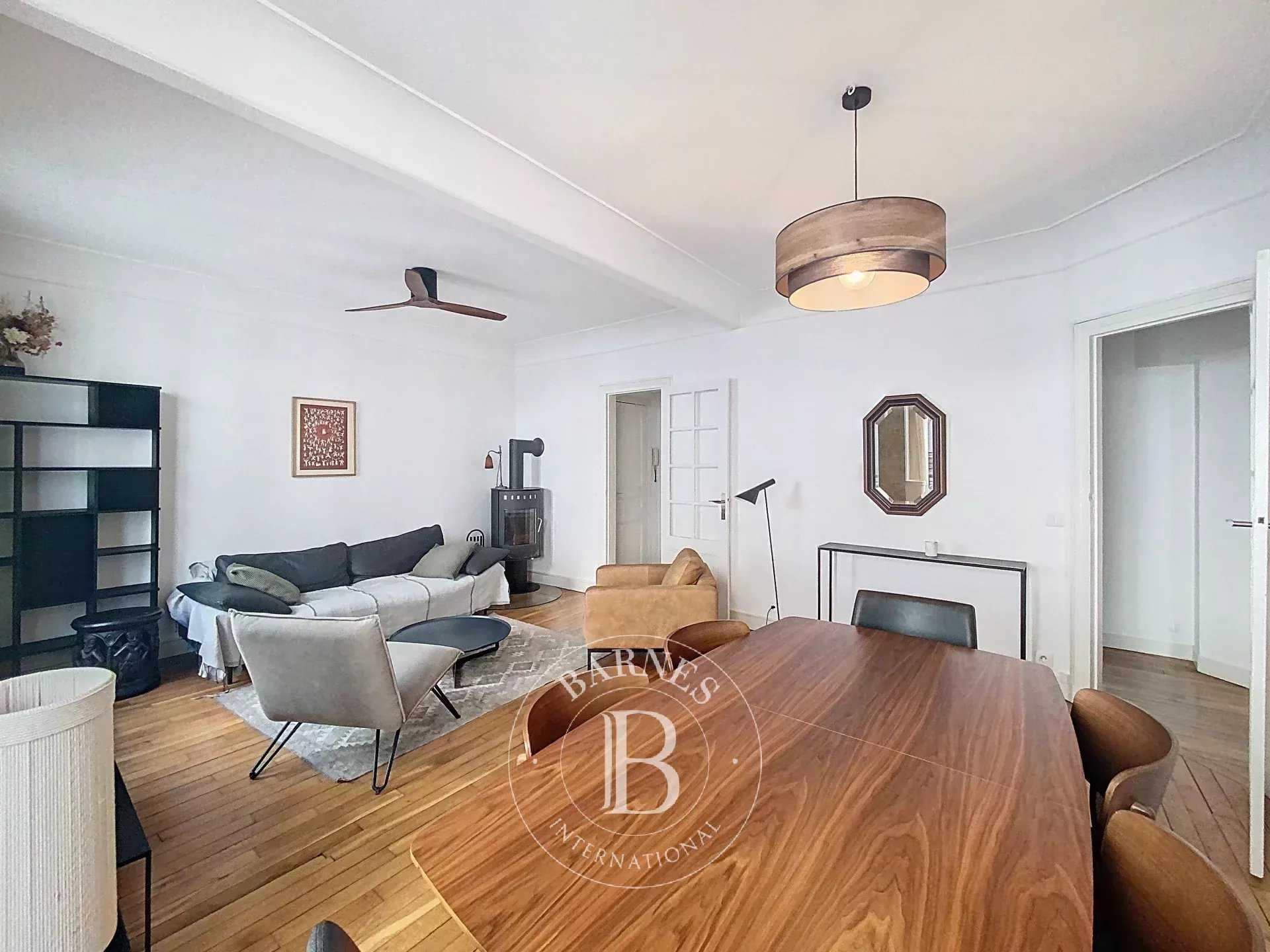 Courbevoie  - Appartement 3 Pièces 2 Chambres