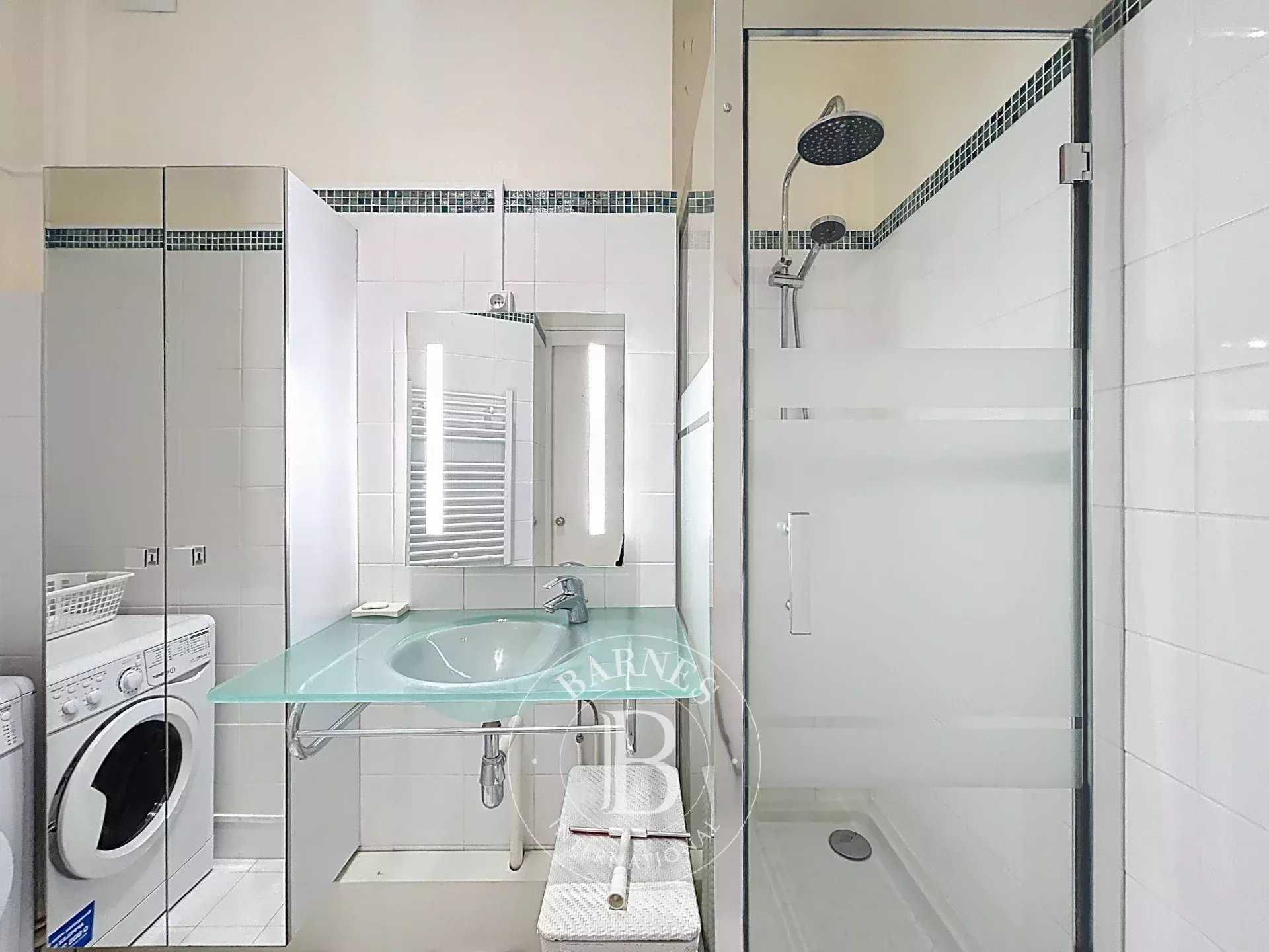 Neuilly-sur-Seine  - Piso 2 Cuartos, 1 Habitacion