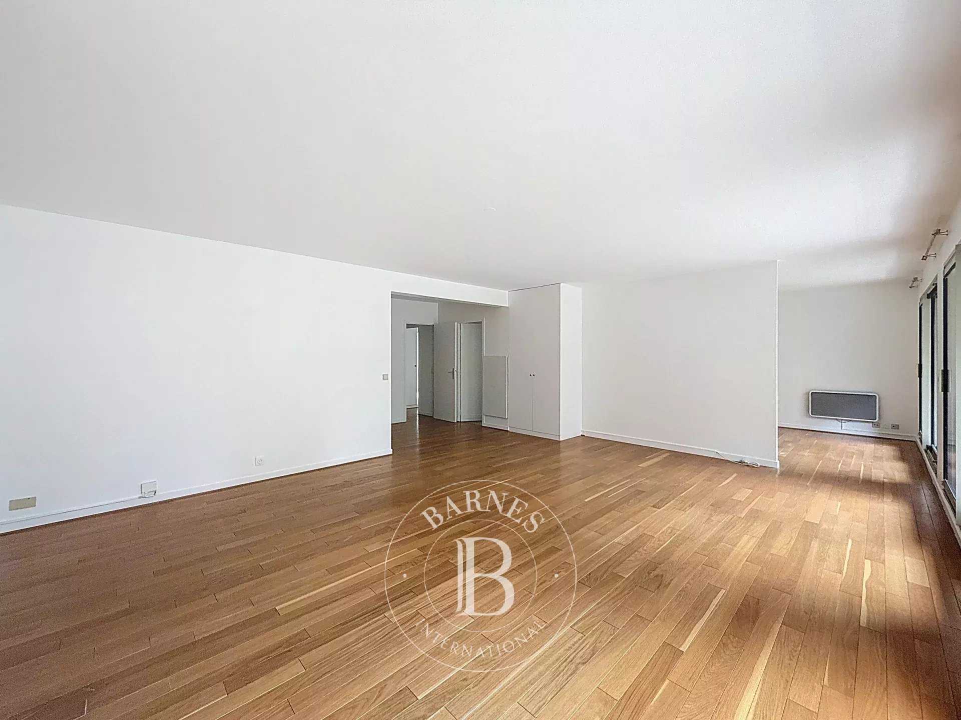 Neuilly-sur-Seine  - Appartement 4 Pièces 2 Chambres