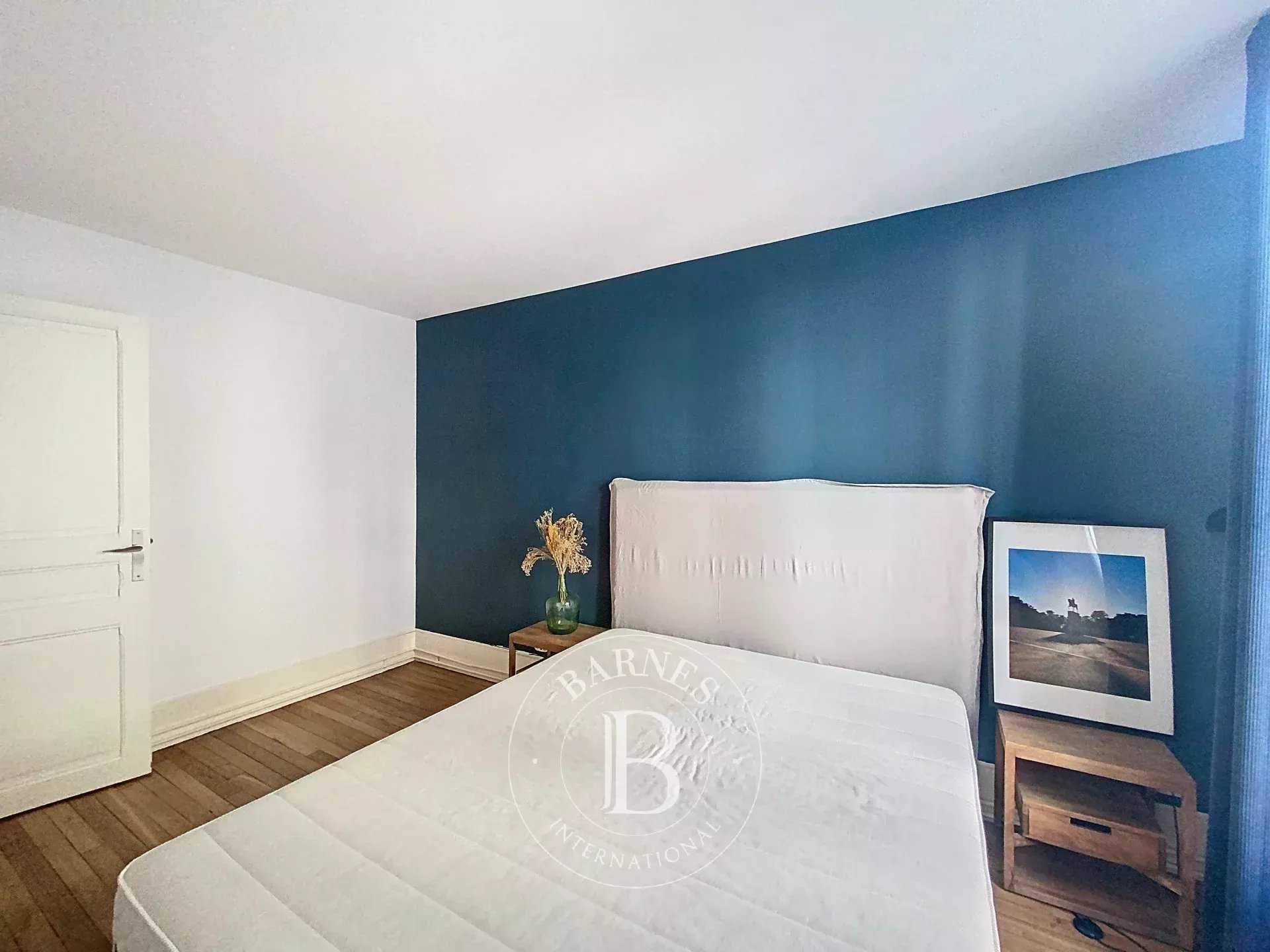 Courbevoie  - Appartement 3 Pièces 2 Chambres