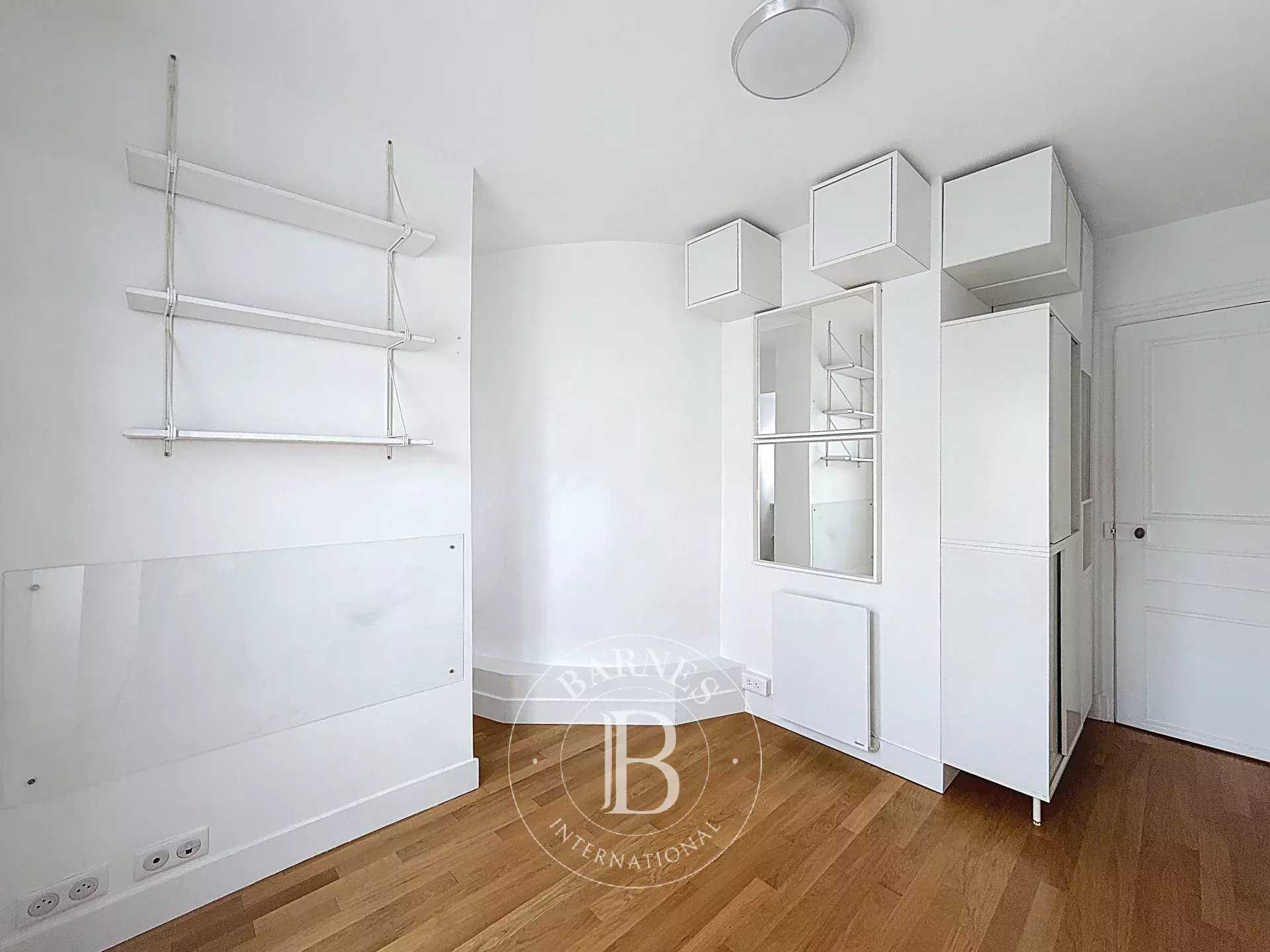 Neuilly-sur-Seine  - Appartement 3 Pièces 2 Chambres