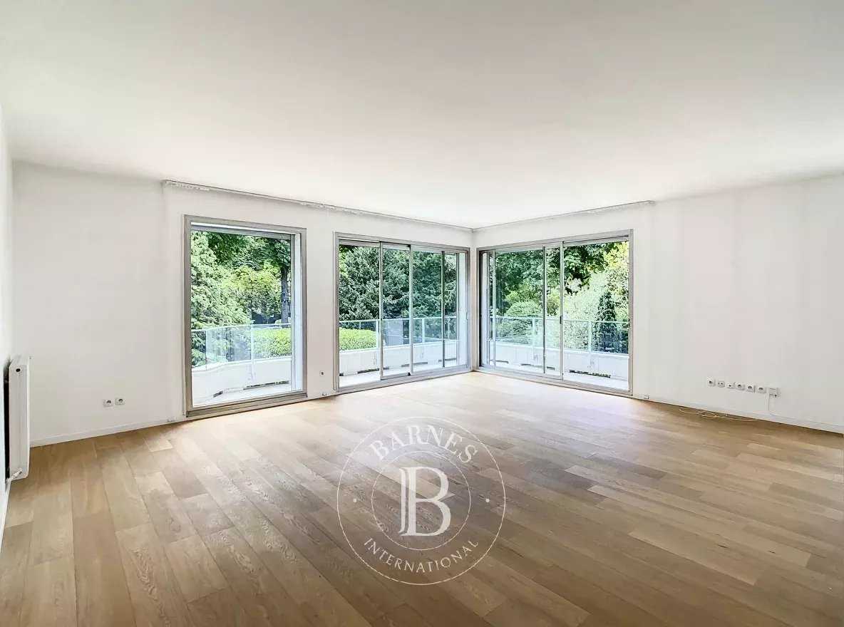 Neuilly-sur-Seine  - Apartment 3 Bedrooms