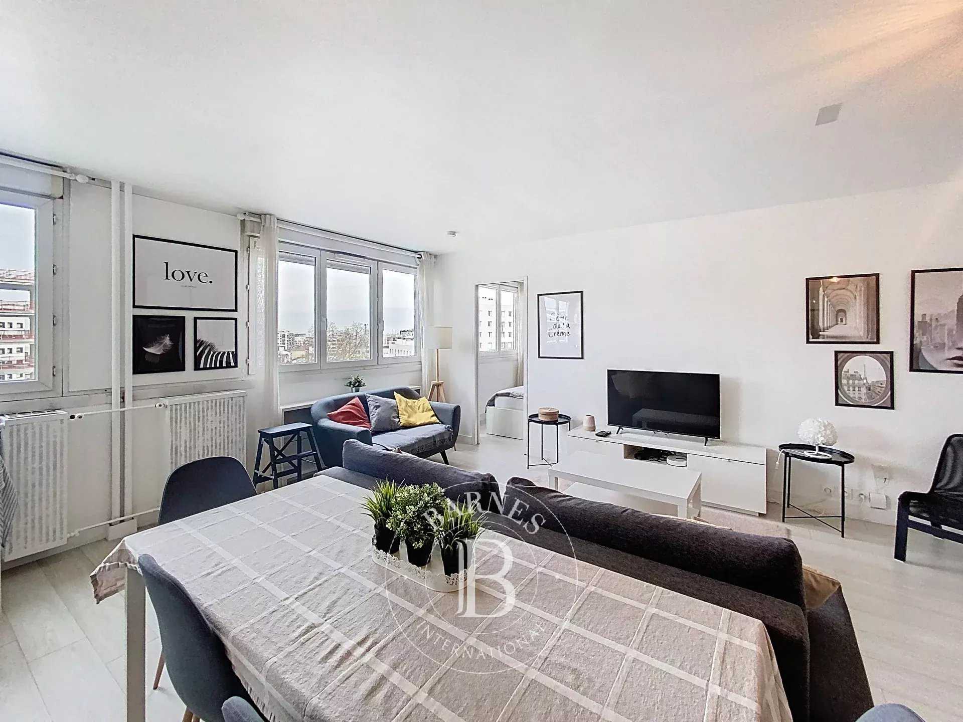 Courbevoie  - Apartment 1 Bedroom