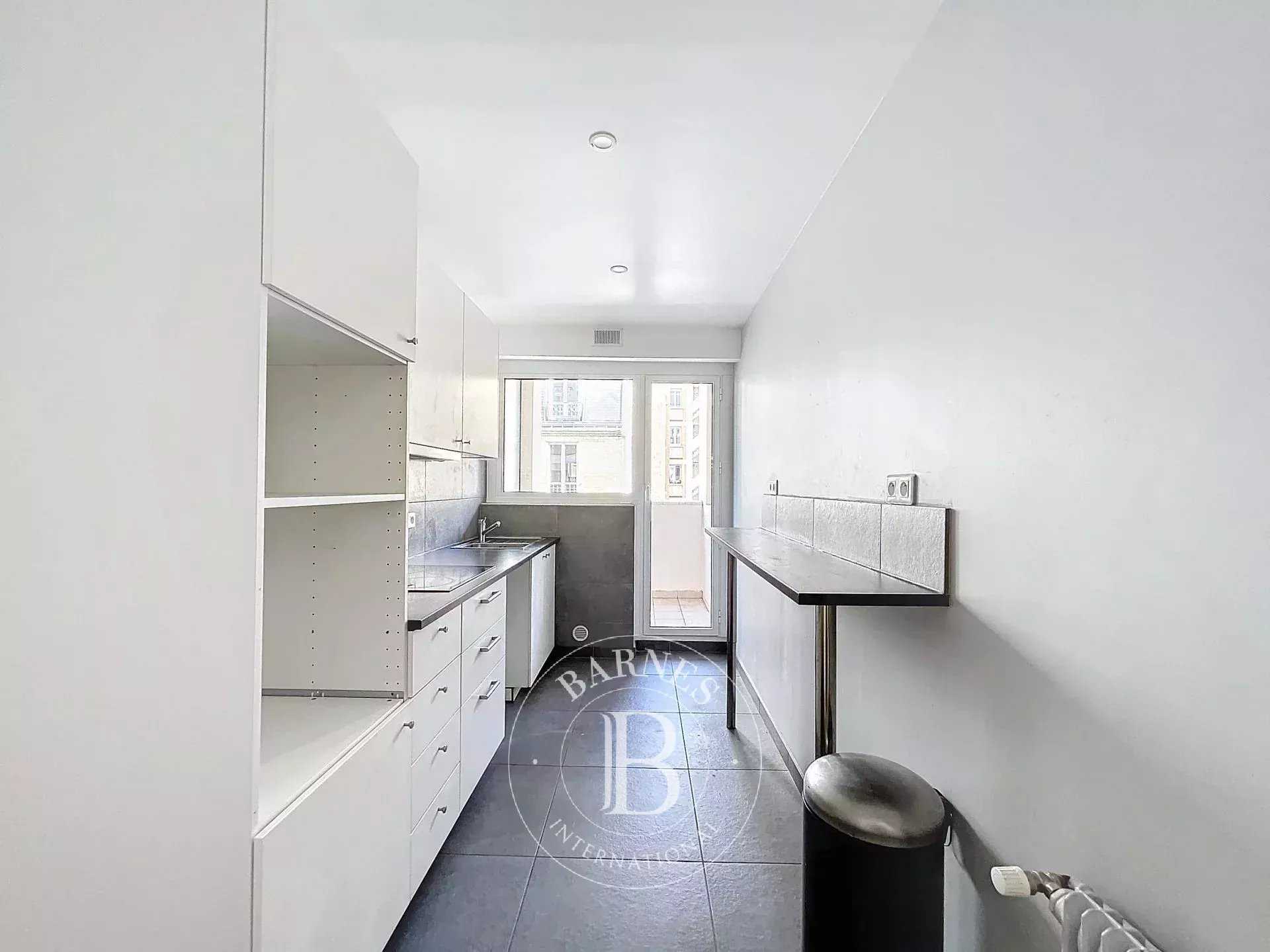 Neuilly-sur-Seine  - Appartement 2 Pi&egrave;ces, 1 Chambre