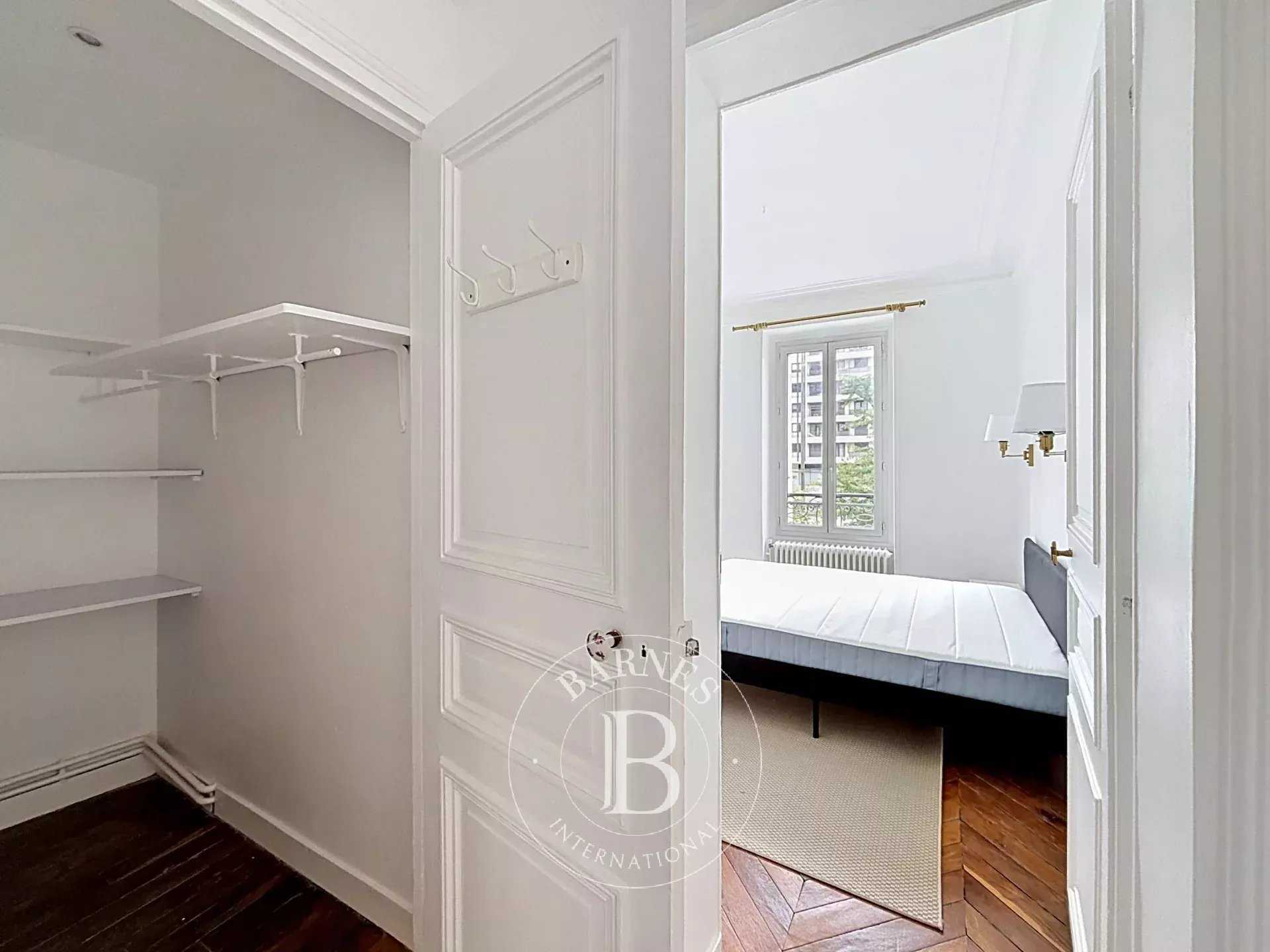 Neuilly-sur-Seine  - Appartement 2 Pi&egrave;ces, 1 Chambre
