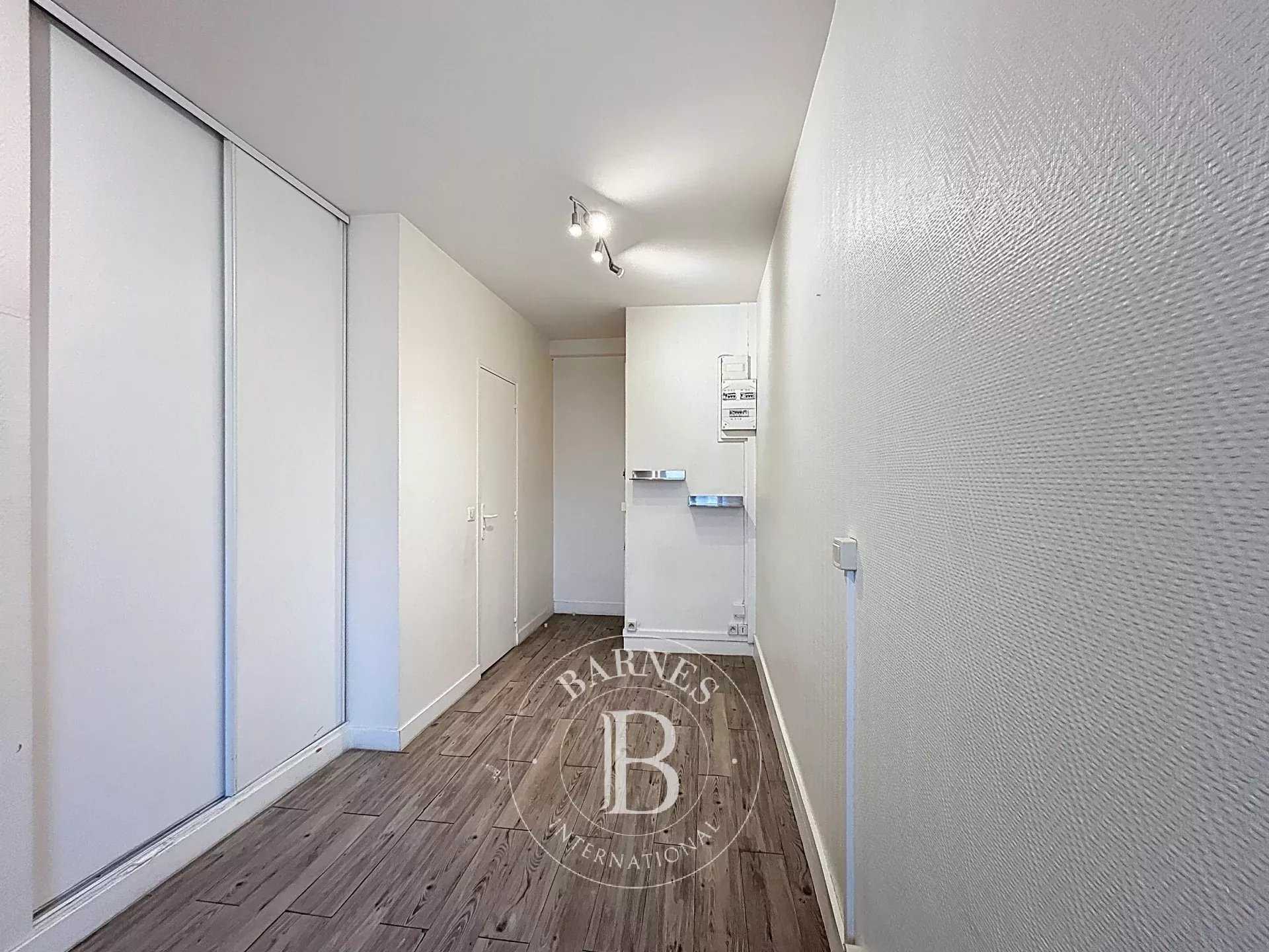 Neuilly-sur-Seine  - Appartement 1 Pi&egrave;ce