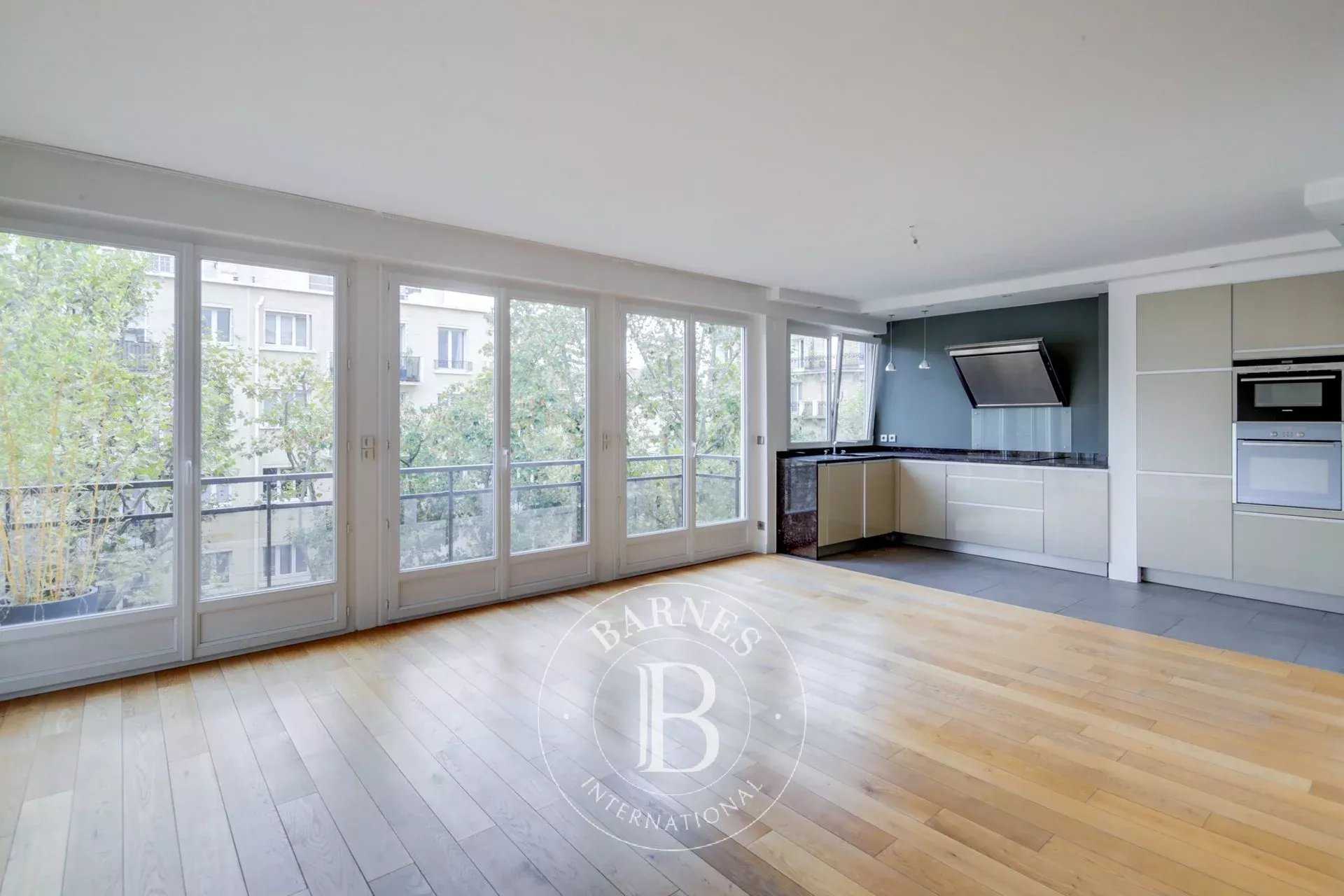 Neuilly-sur-Seine  - Apartment 3 Bedrooms
