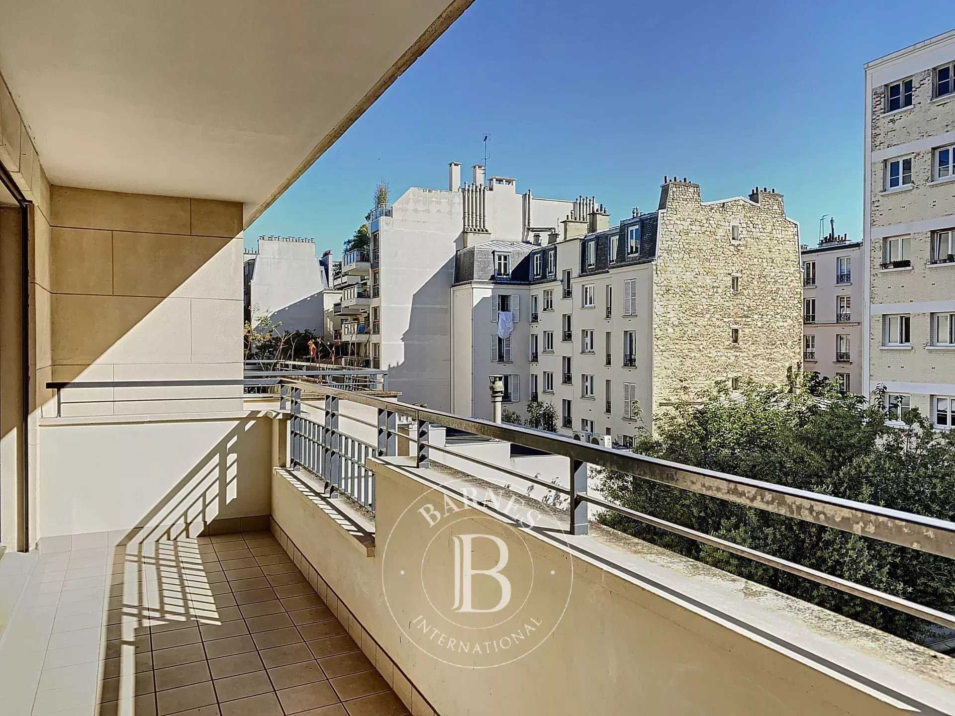 Levallois-Perret  - Apartment 3 Bedrooms