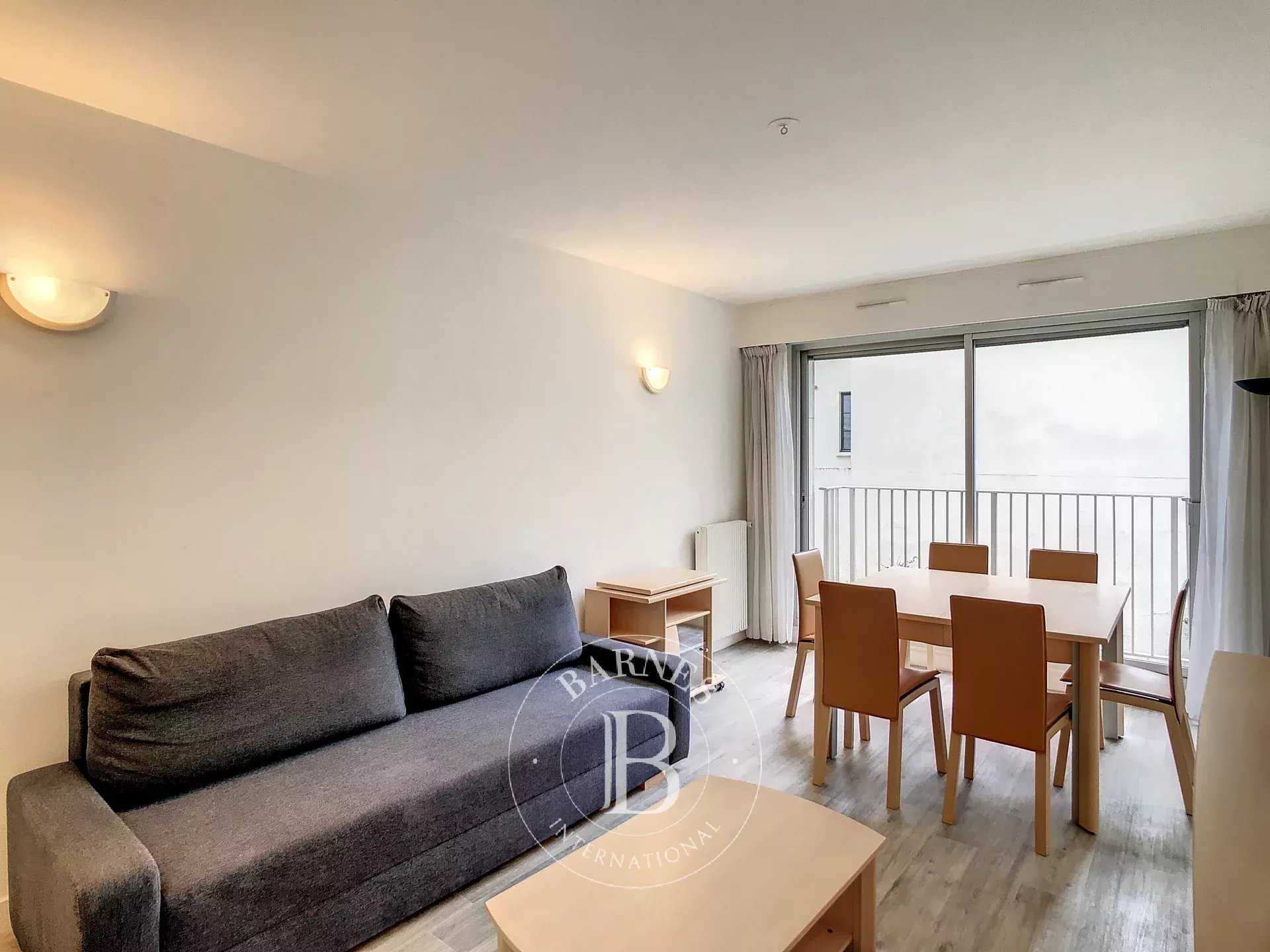 Neuilly-sur-Seine  - Piso 2 Cuartos, 1 Habitacion