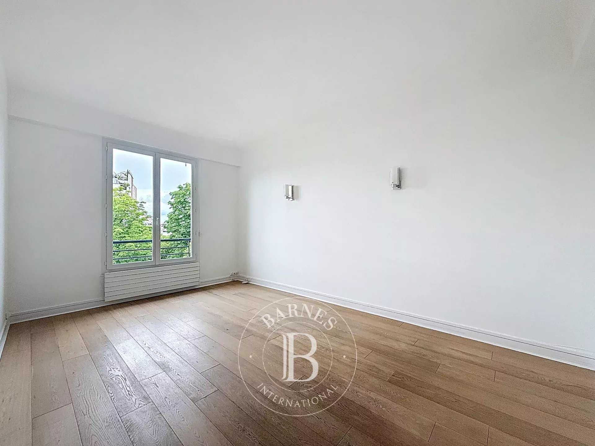 Neuilly-sur-Seine  - Appartement 3 Pièces 2 Chambres