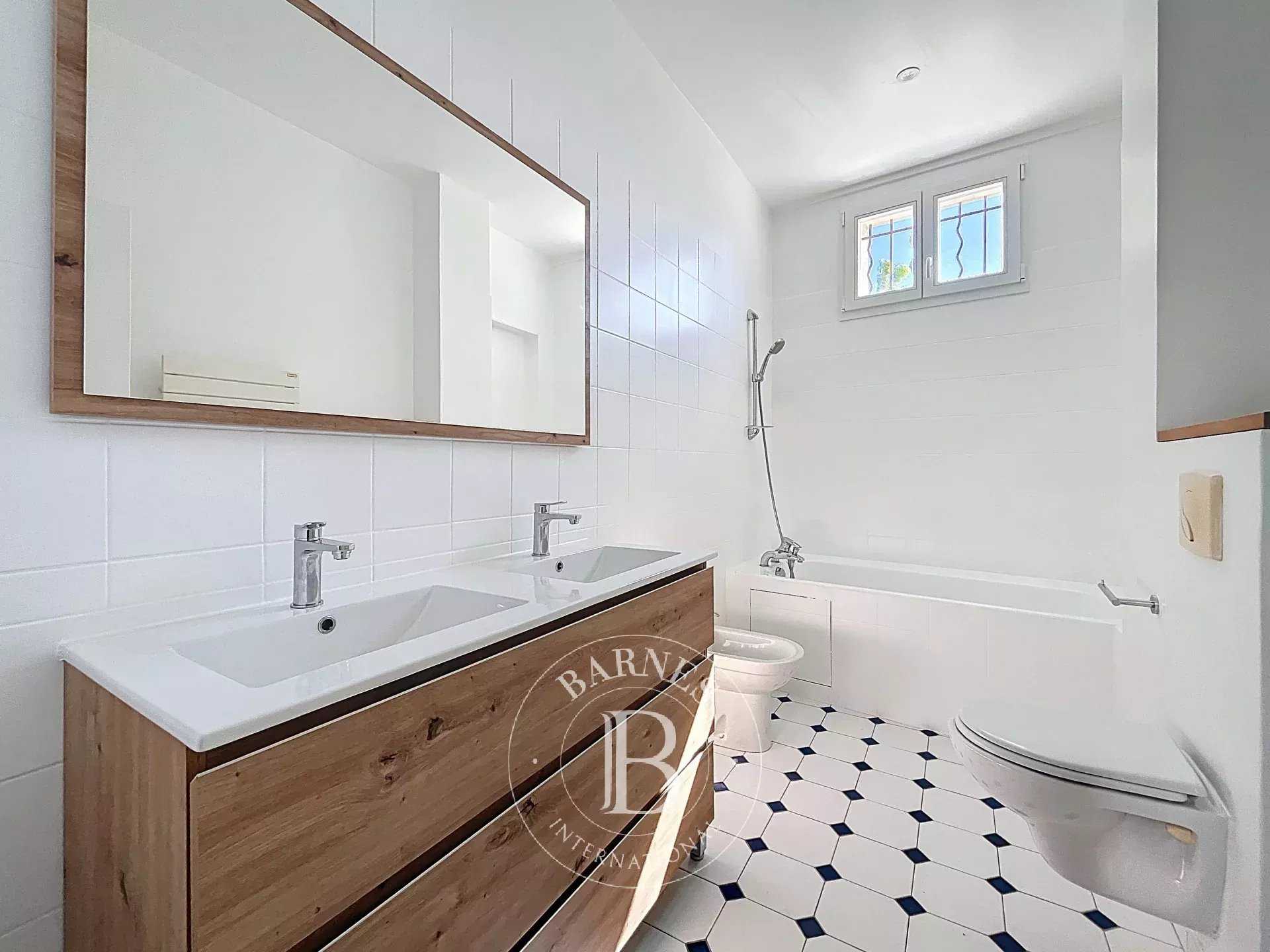 Neuilly-sur-Seine  - Piso 4 Cuartos 2 Habitaciones