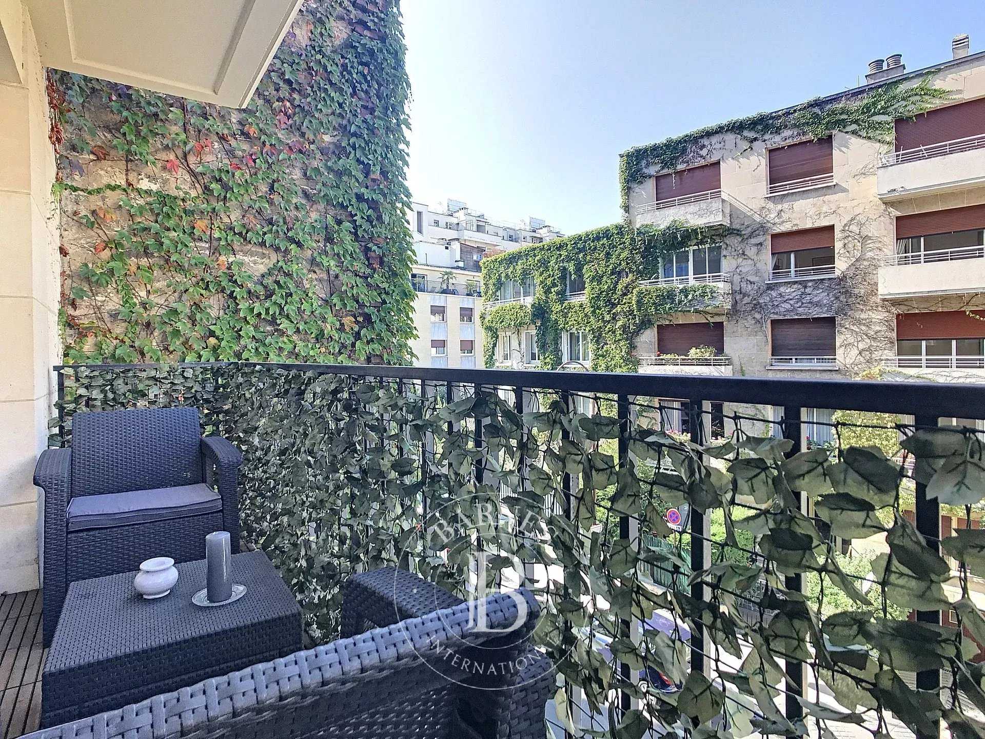Neuilly-sur-Seine  - Appartement 2 Pi&egrave;ces, 1 Chambre