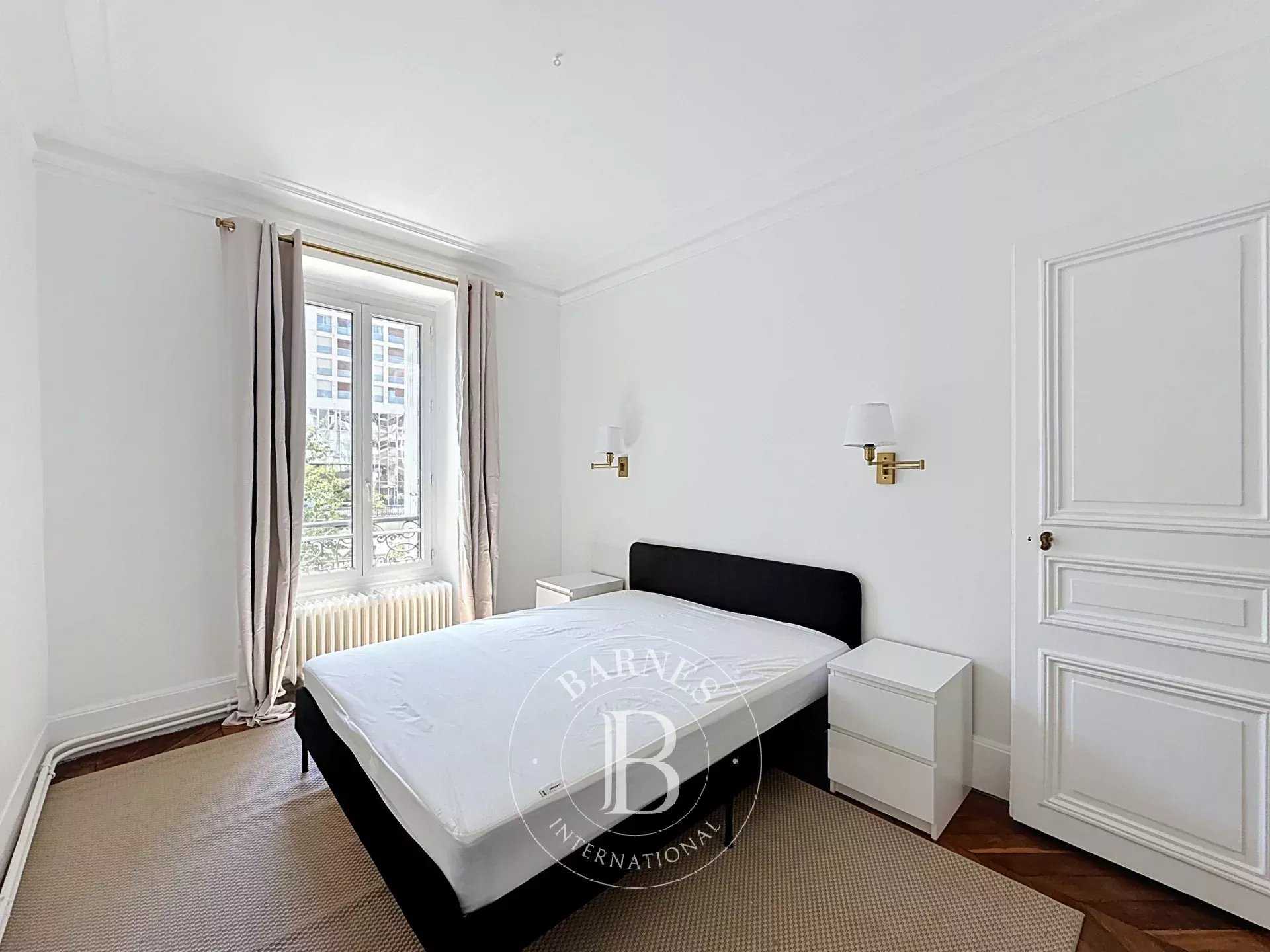 Neuilly-sur-Seine  - Appartement 2 Pi&egrave;ces, 1 Chambre