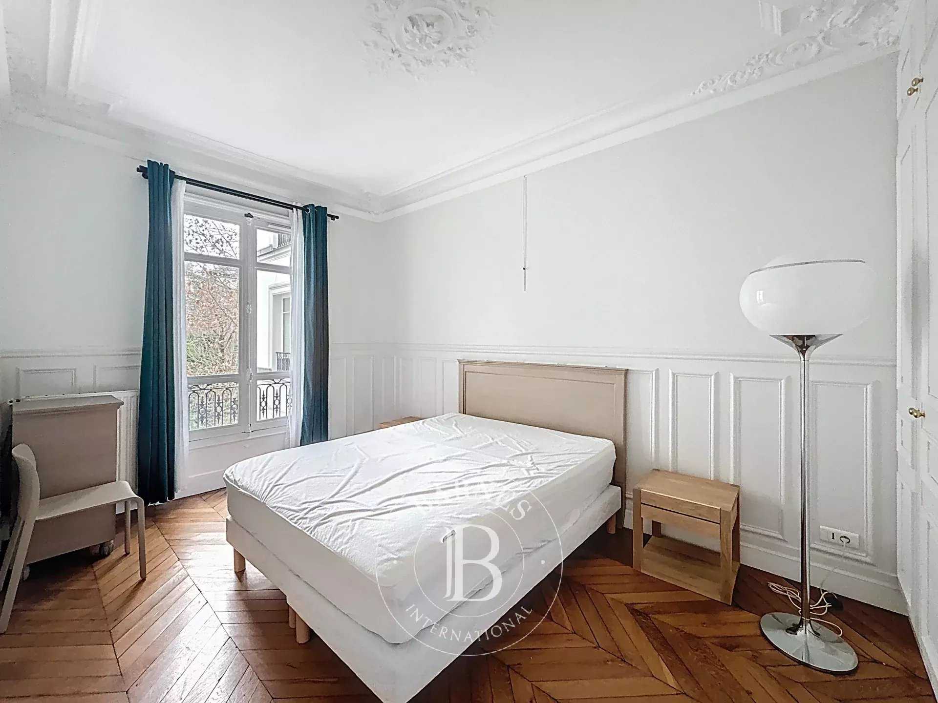 Neuilly-sur-Seine  - Apartment 2 Bedrooms