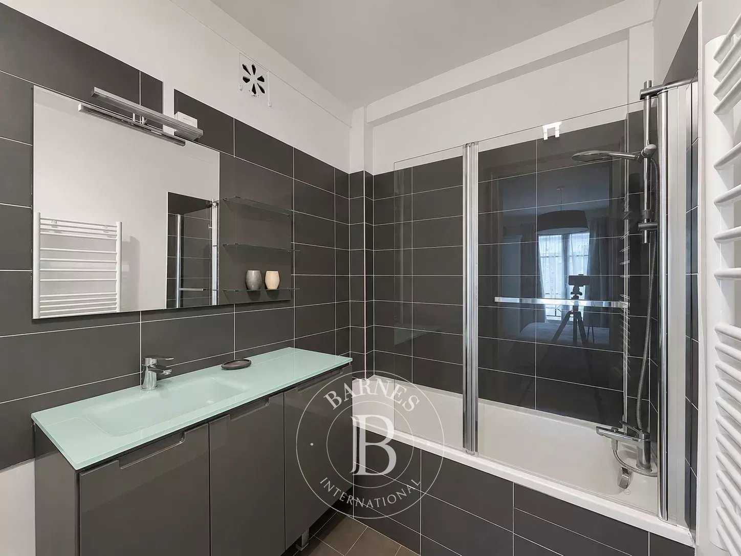 Neuilly-sur-Seine  - Appartement 2 Pi&egrave;ces, 1 Chambre