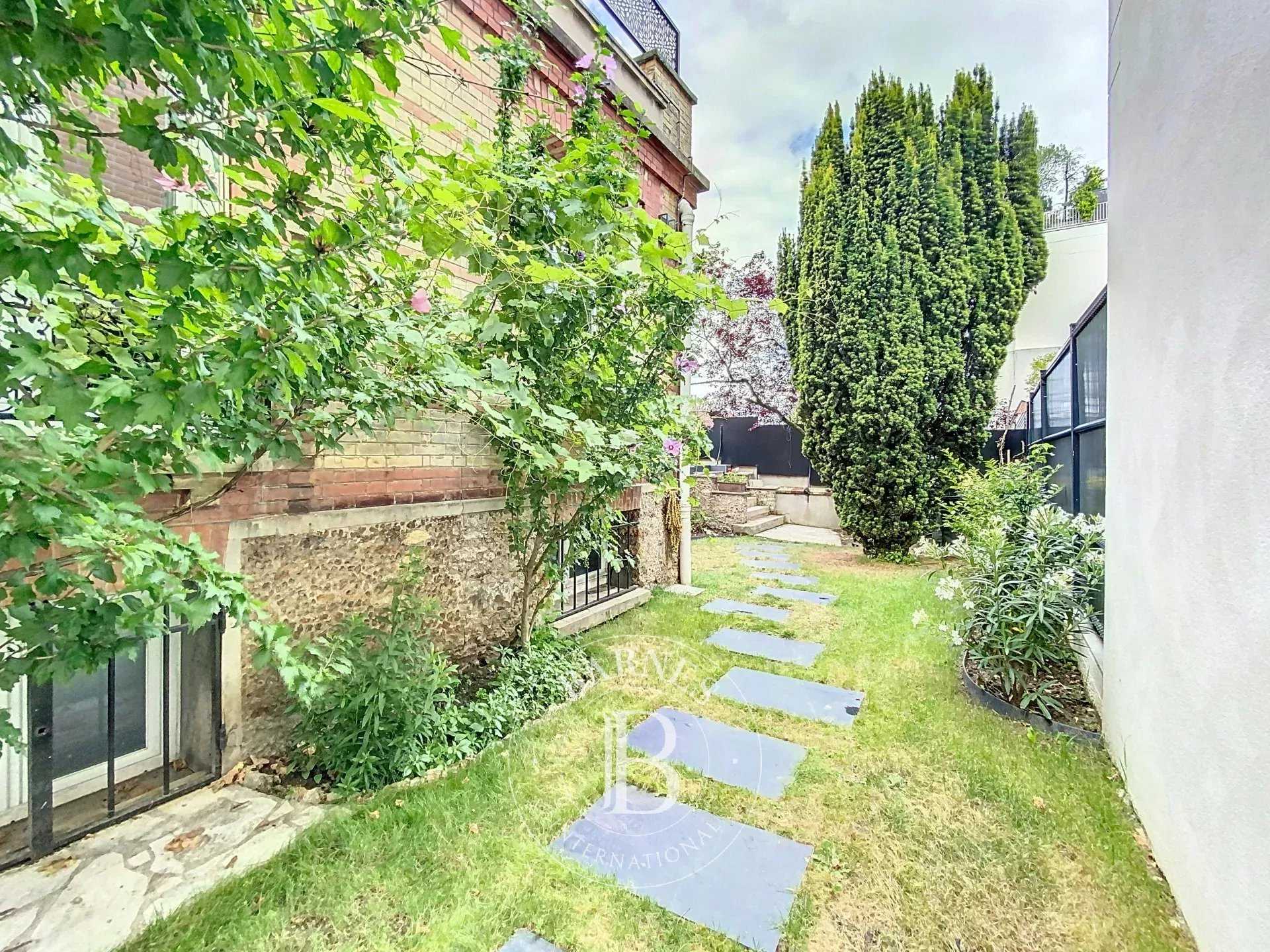 House Suresnes  -  ref 86095442 (picture 2)